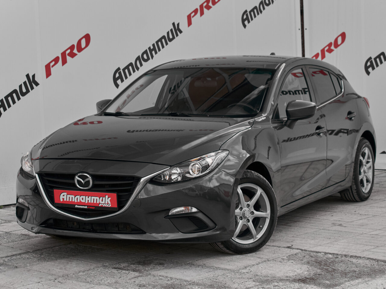 Купить Mazda 3 1.6 AT (104 л.с.), 2014 в Екатеренбурге