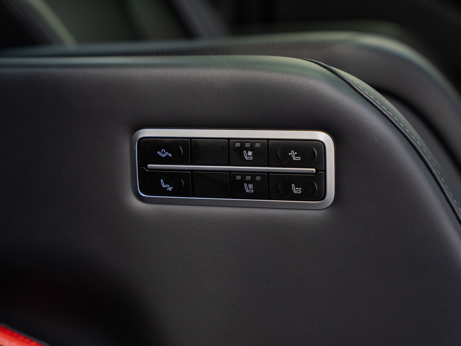 Автомобиль Wey 80 37.96 kWh 1.5hyb AT (487 л.с.) 4WD - 20