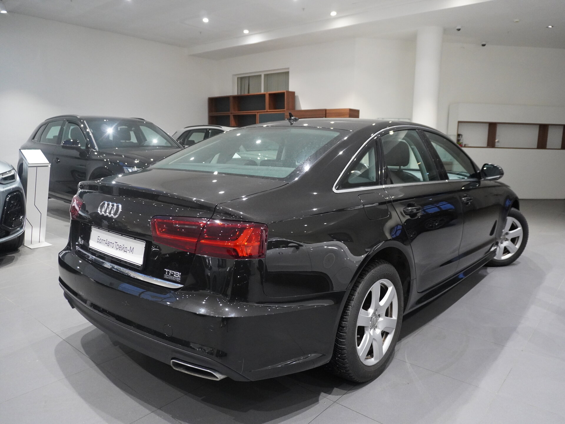 Автомобиль Audi A6 2.0 AMT (249 л.с.) 4WD - 6