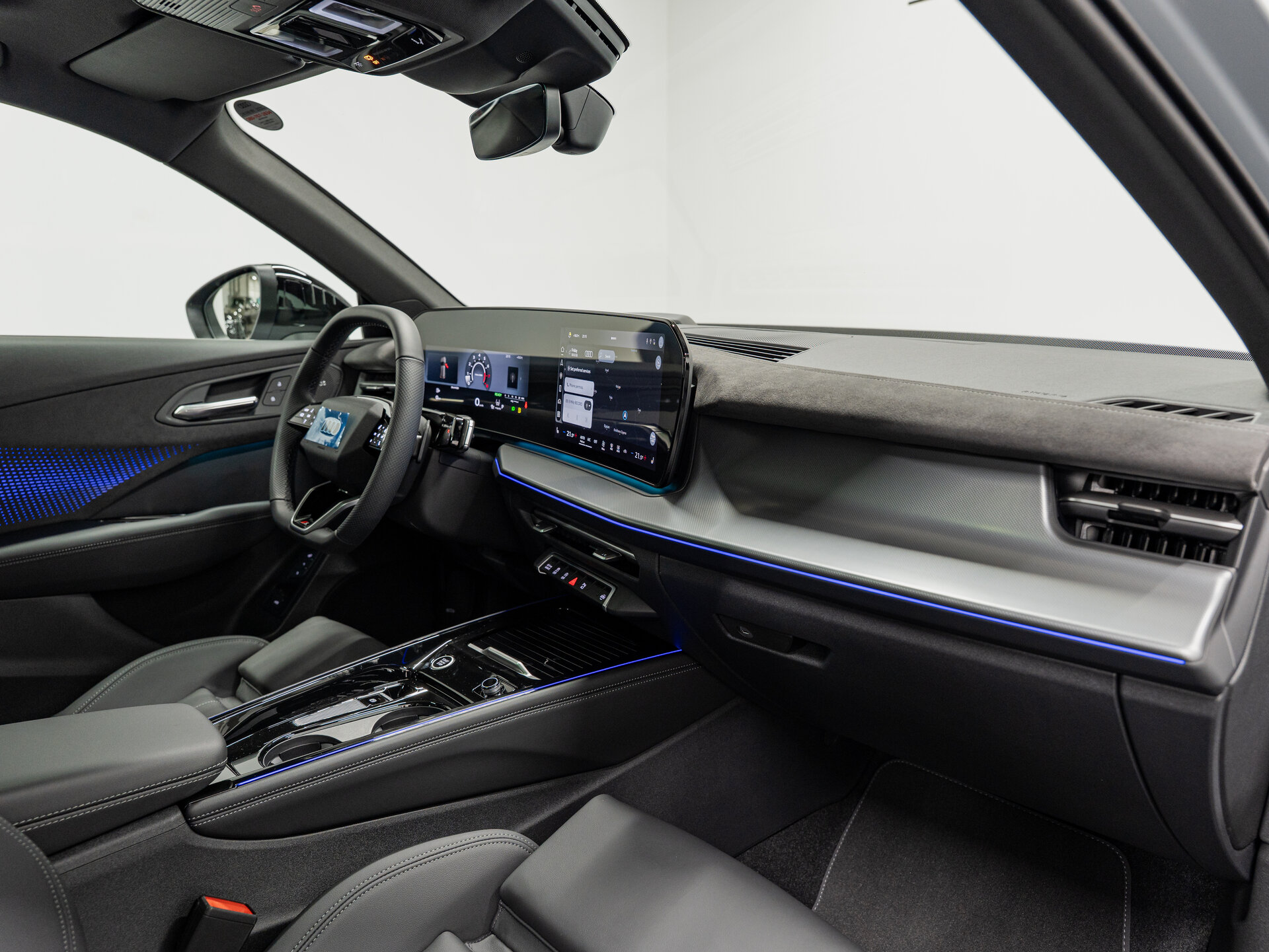 Автомобиль Audi Q3 TFSI 2.0 AMT (258 л.с.) 4WD - 14