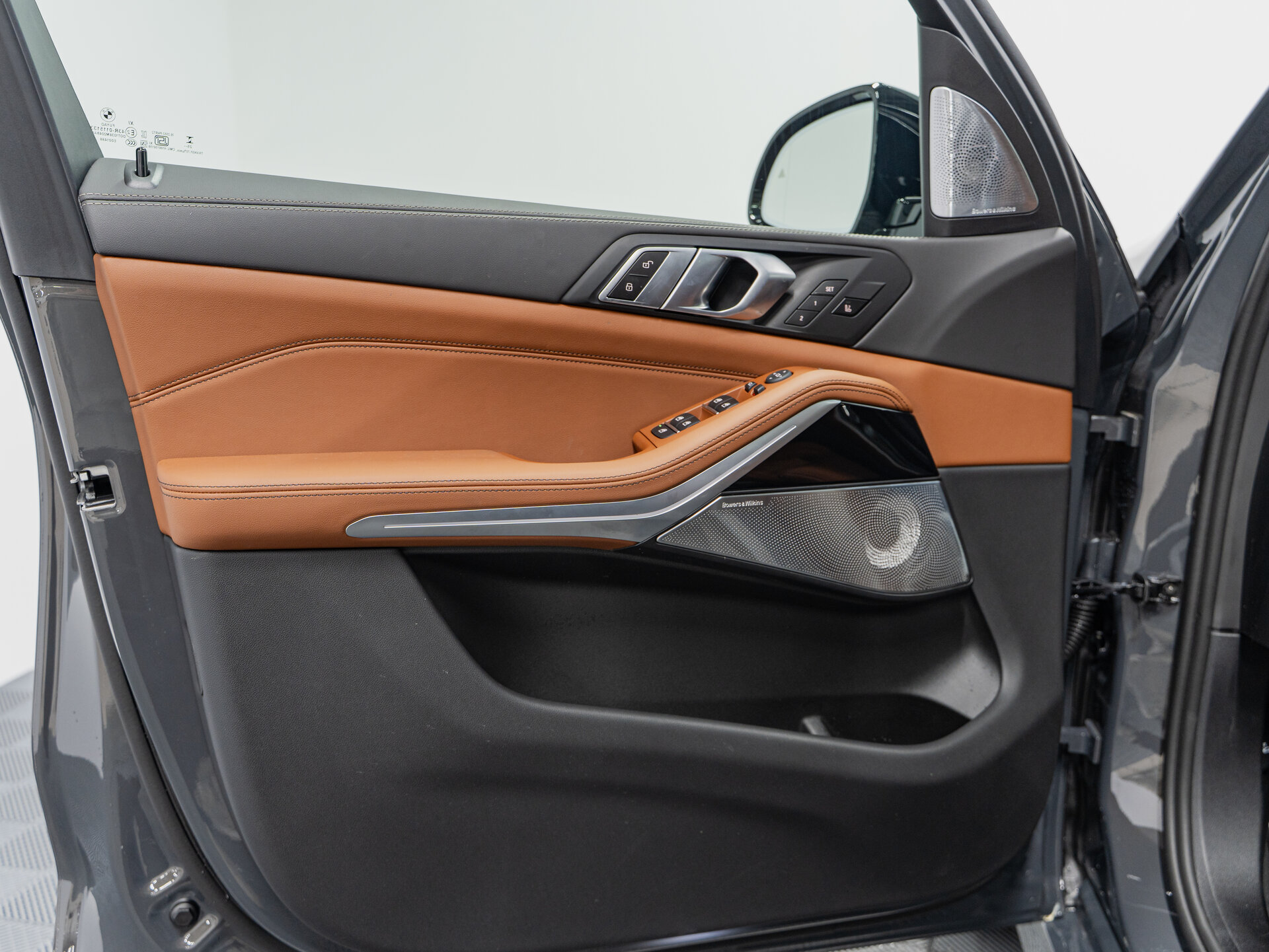 Автомобиль BMW X5 40i 3.0 AT (381 л.с.) 4WD - 16