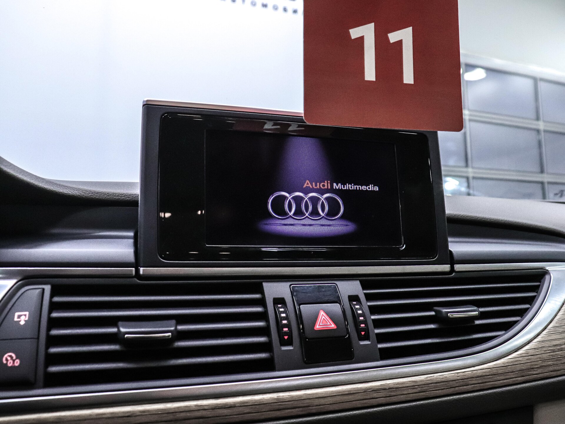Audi A6 2011 23