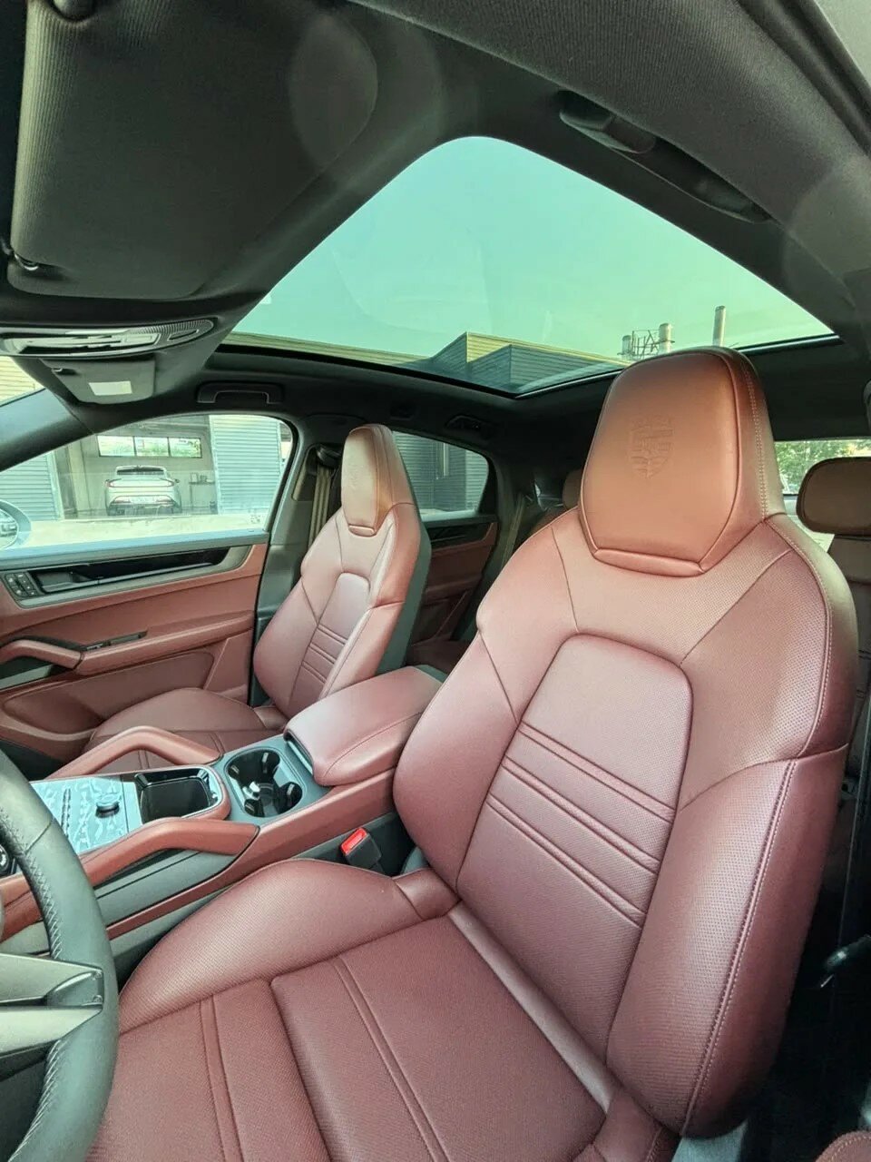 Автомобиль Porsche Cayenne E-Hybrid Coupé 3.0hyb AT (470 л.с.) 4WD - 12