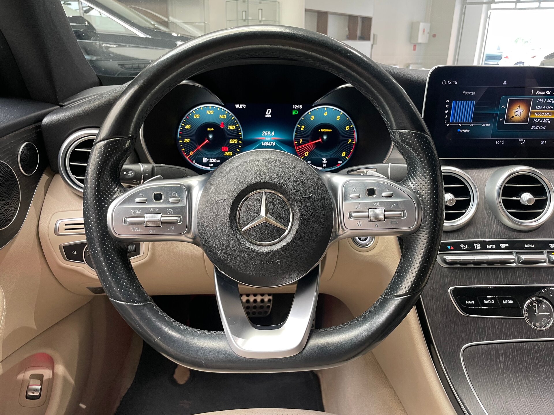 Автомобиль Mercedes-Benz C-Класс 180 1.6 AT (150 л.с.) - 16