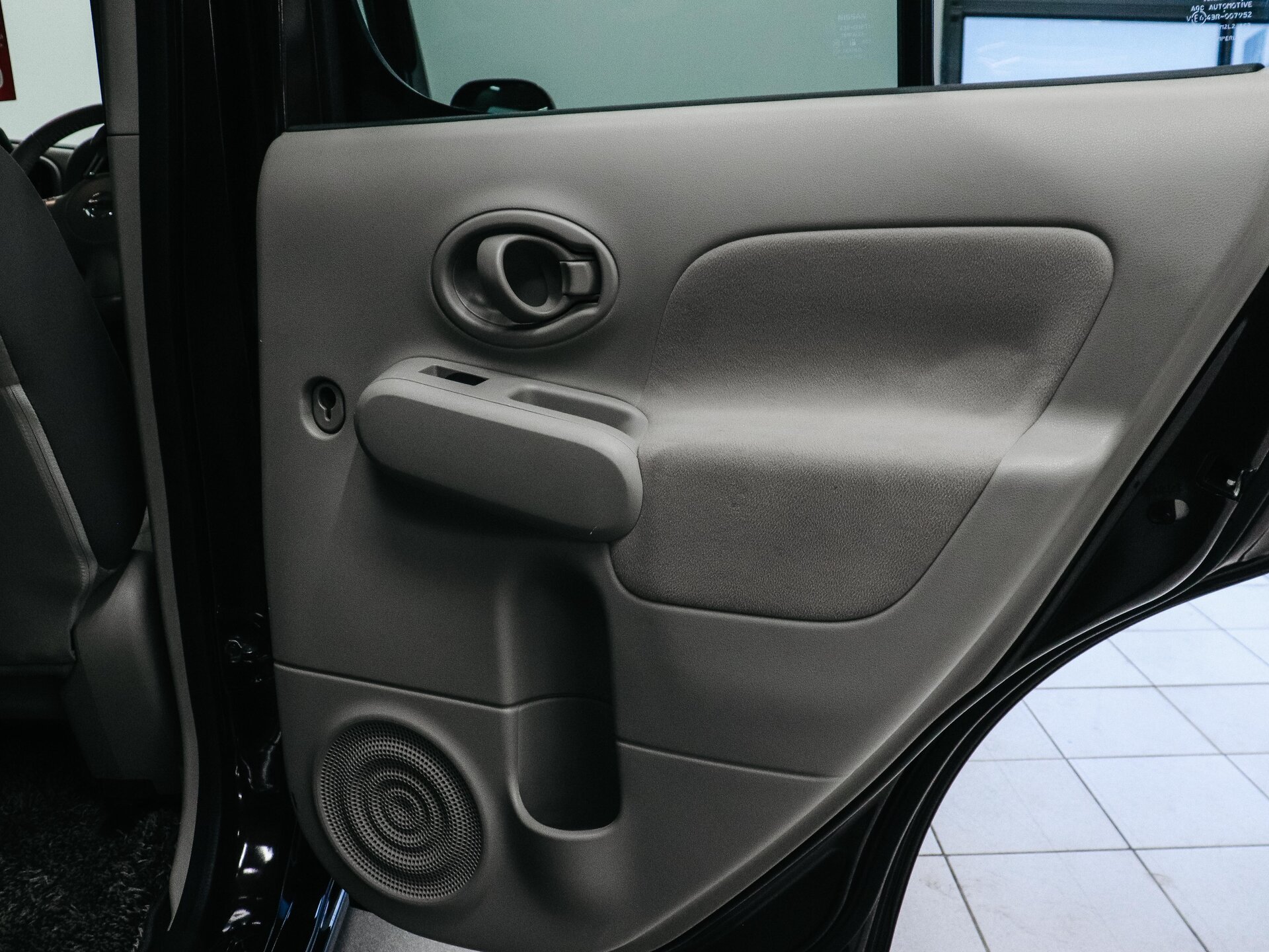 Nissan Cube 2018 23