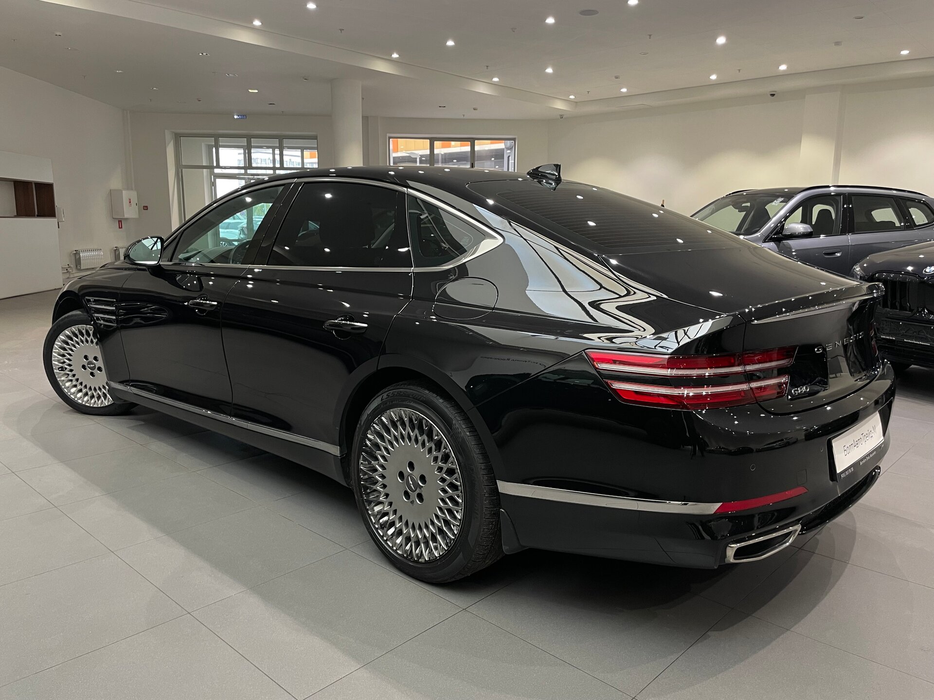Автомобиль Genesis G80 2.5 AT (249 л.с.) 4WD - 4