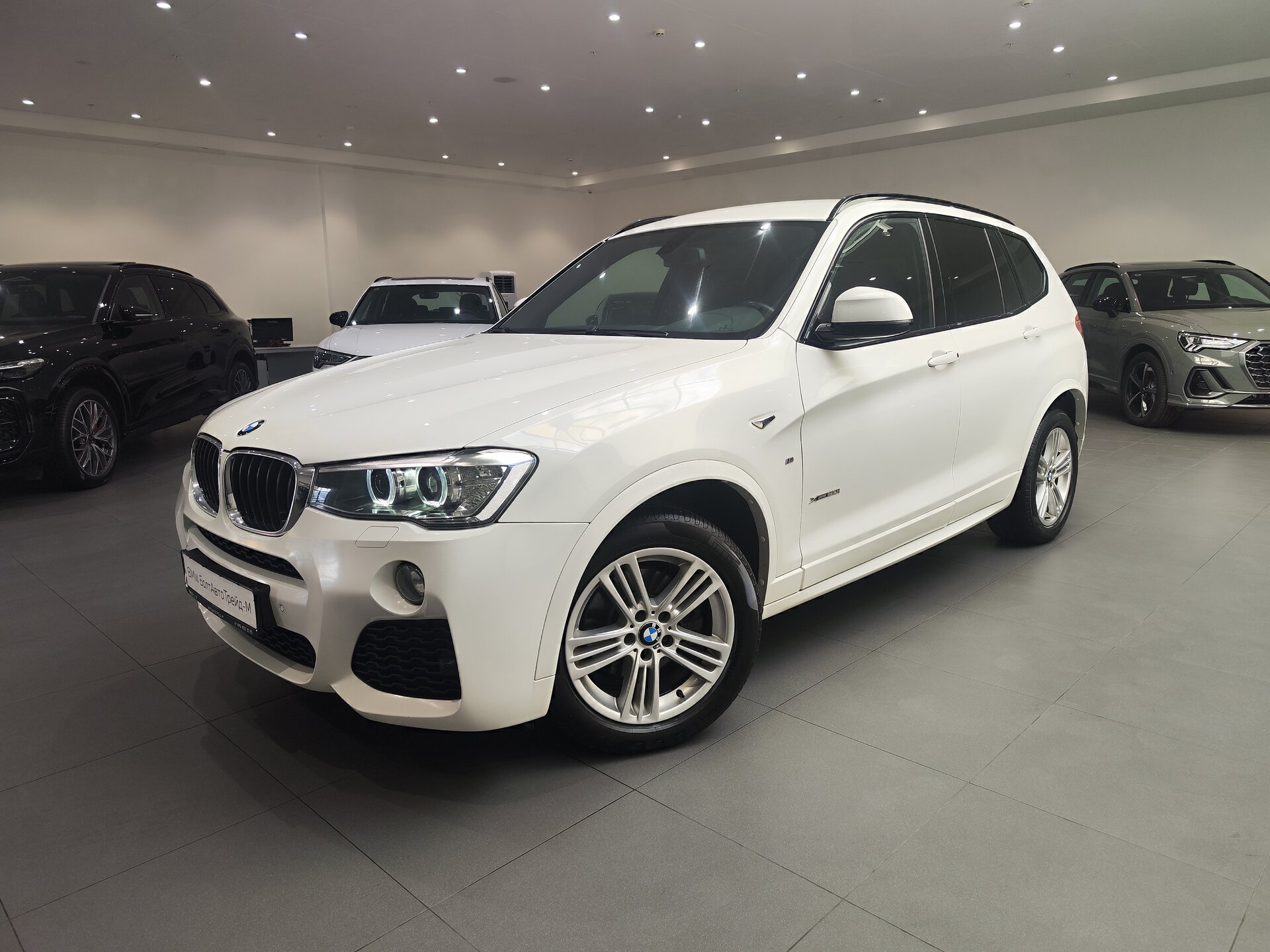 Автомобиль BMW X3 20i xDrive 2.0 AT (184 л.с.) 4WD - 1