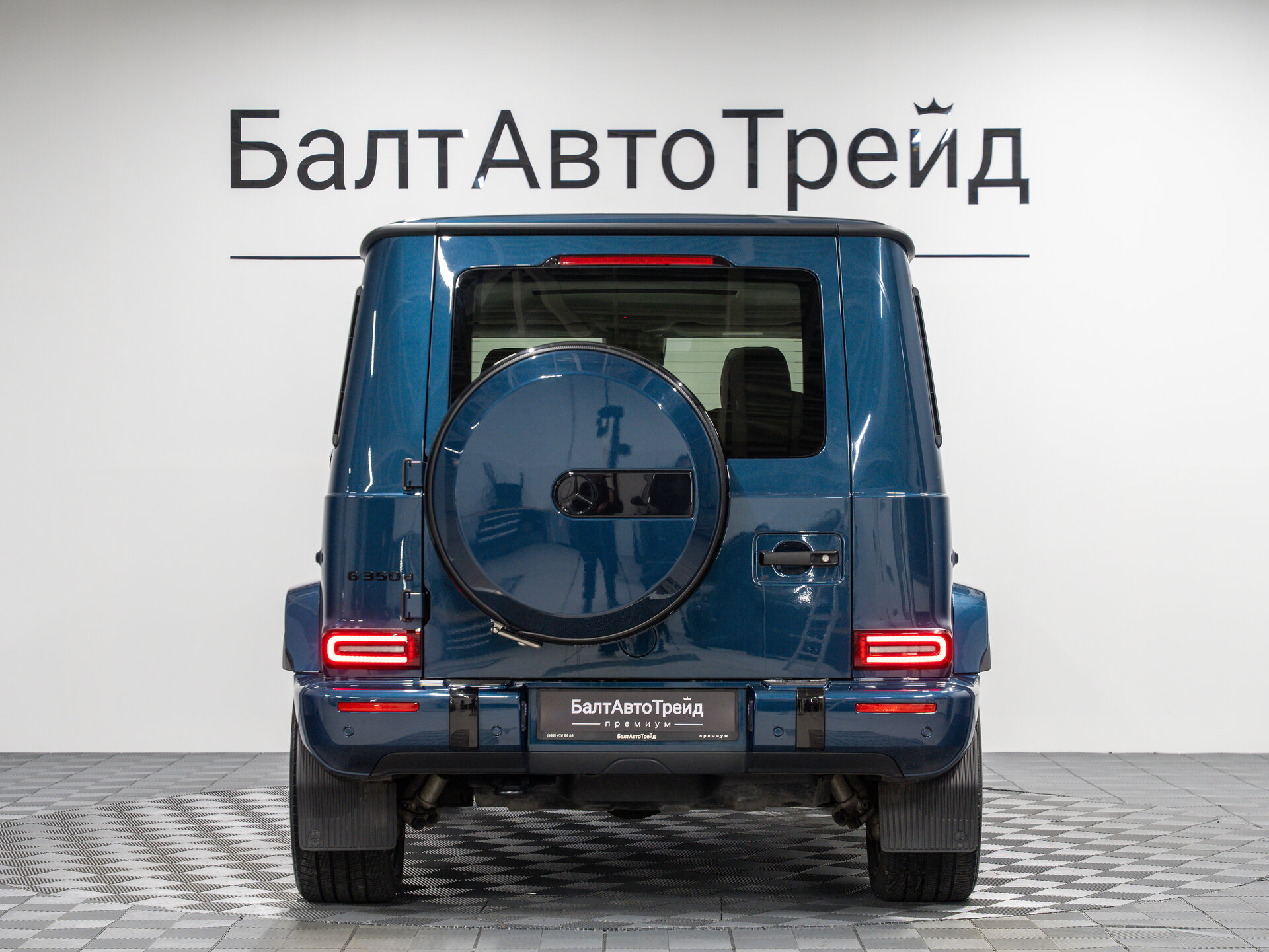 Автомобиль Mercedes-Benz G-Класс 350 d 2.9d AT (249 л.с.) 4WD - 8