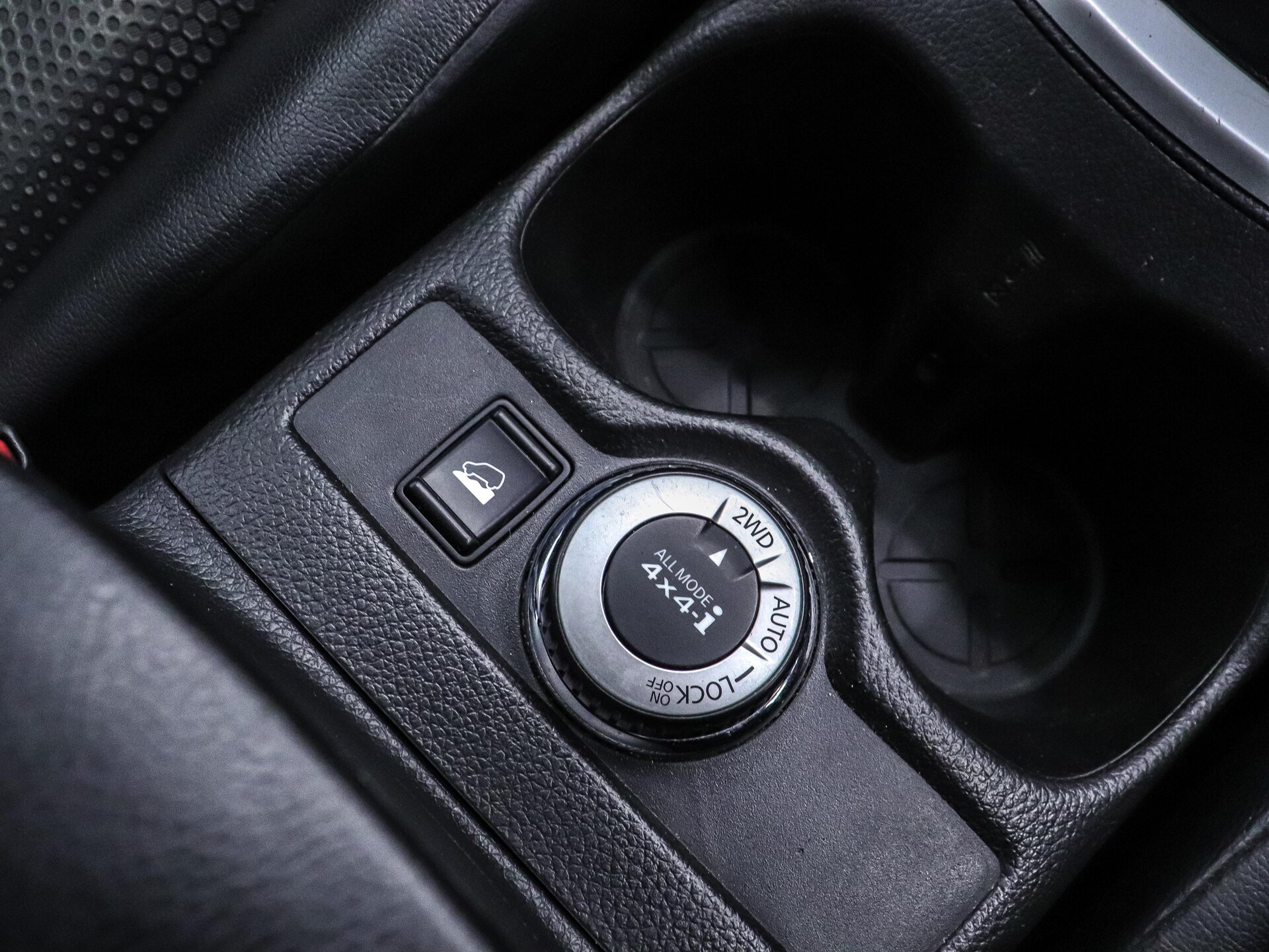 Nissan X-Trail 2014 18