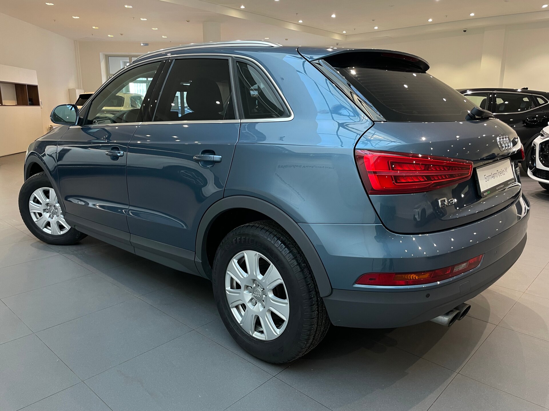Автомобиль Audi Q3 2.0 AMT (180 л.с.) 4WD - 4