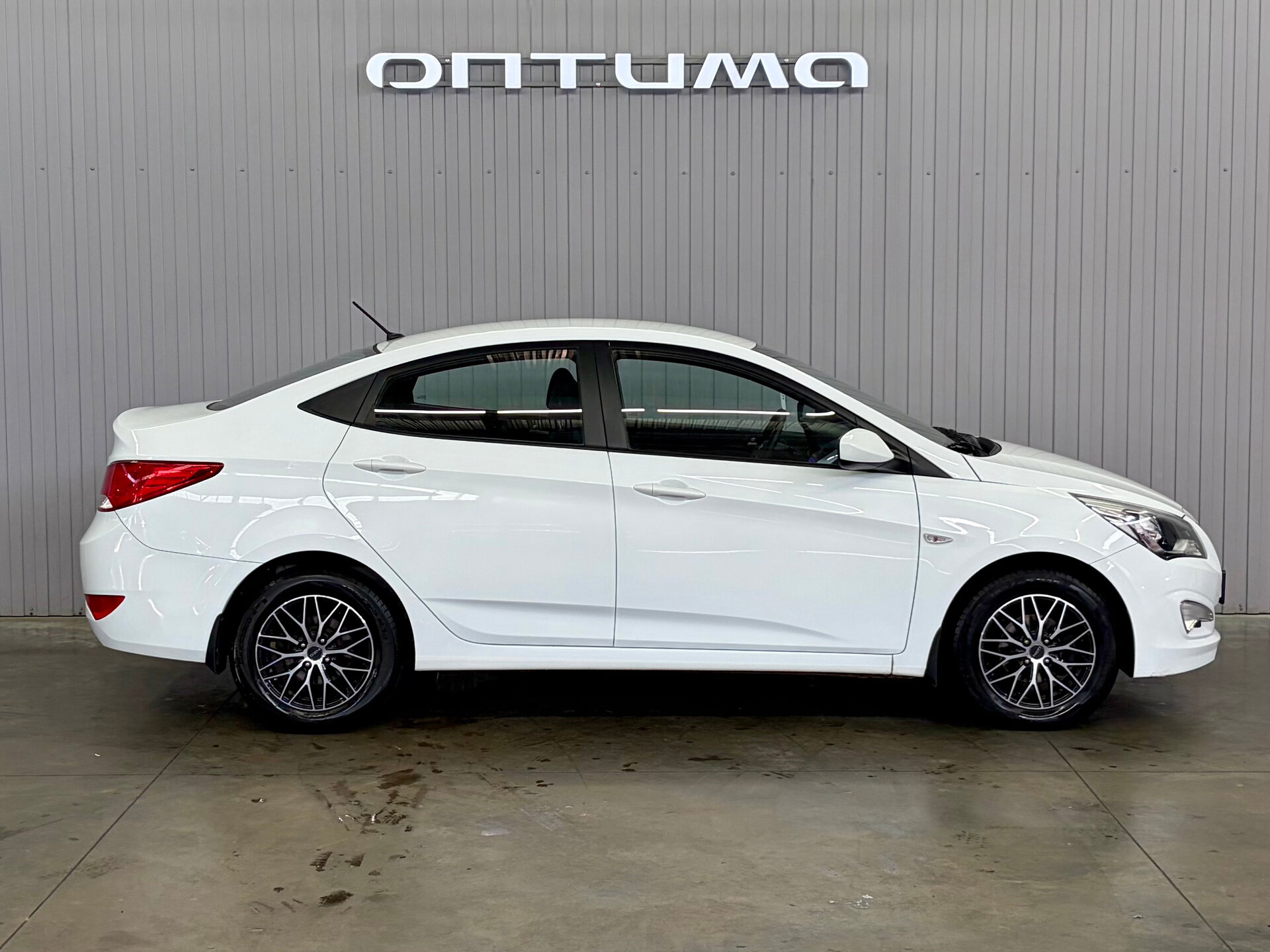 Hyundai Solaris 