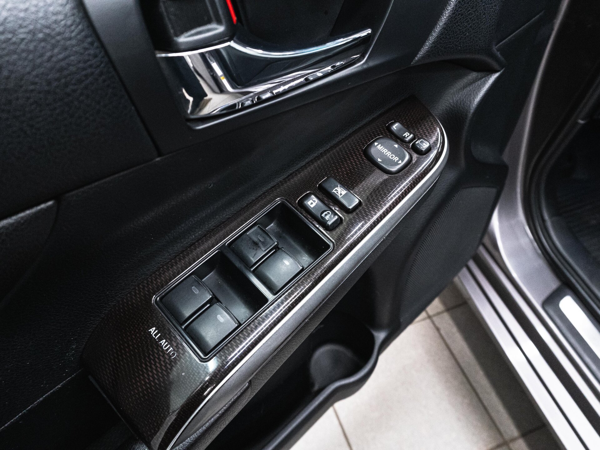 Toyota Camry 2015 10