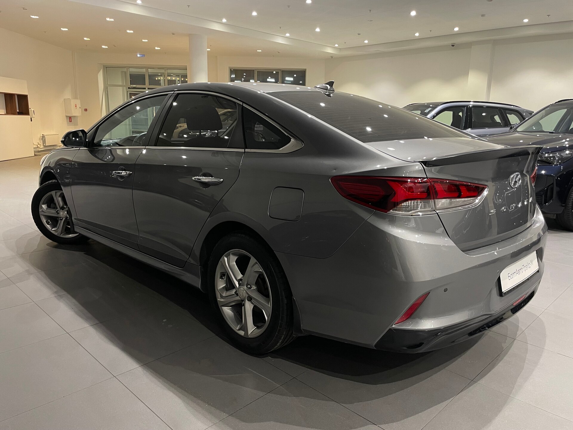Автомобиль Hyundai Sonata 2.0 AT (150 л.с.) - 4