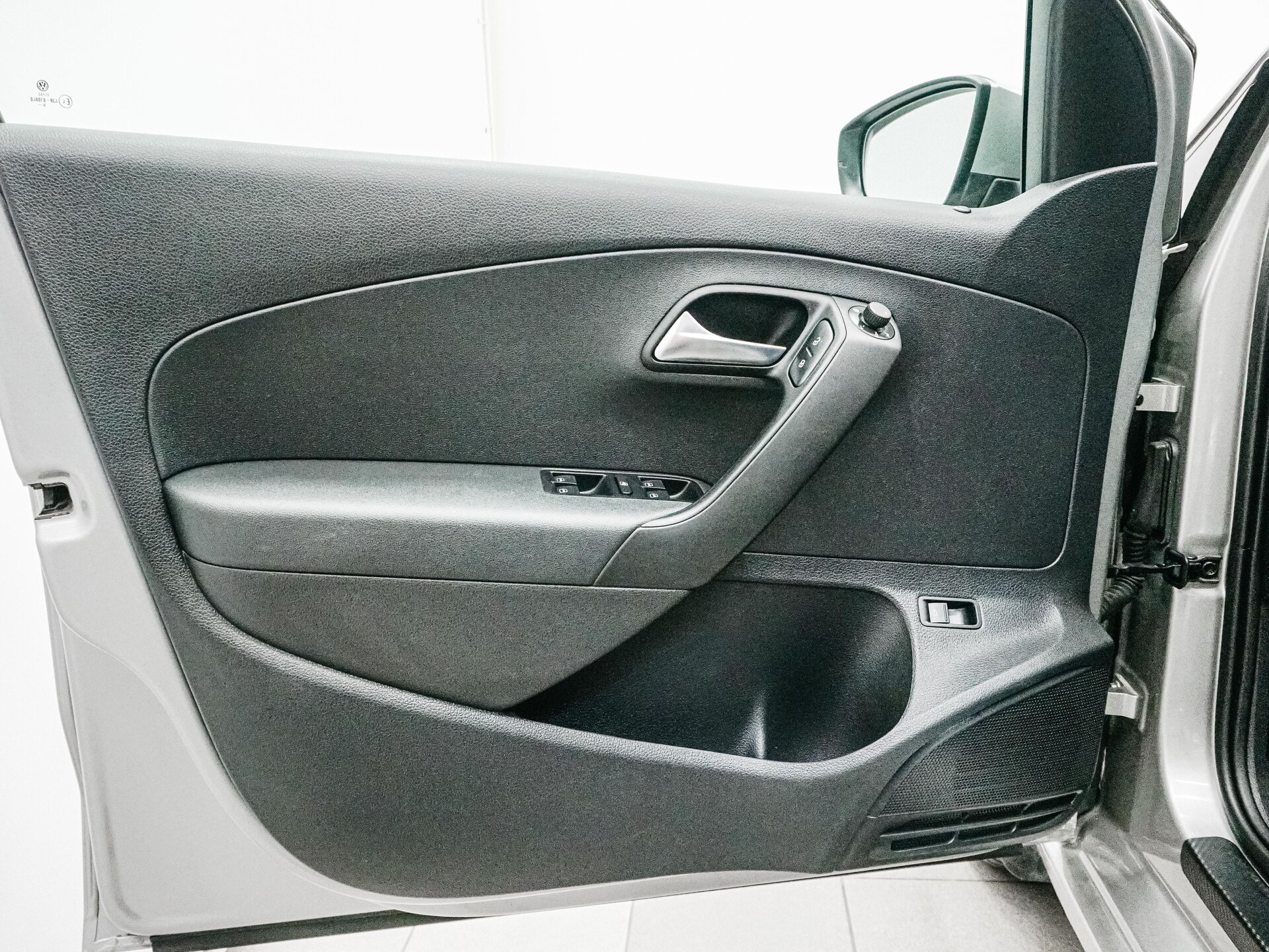 Volkswagen Polo 2019 9