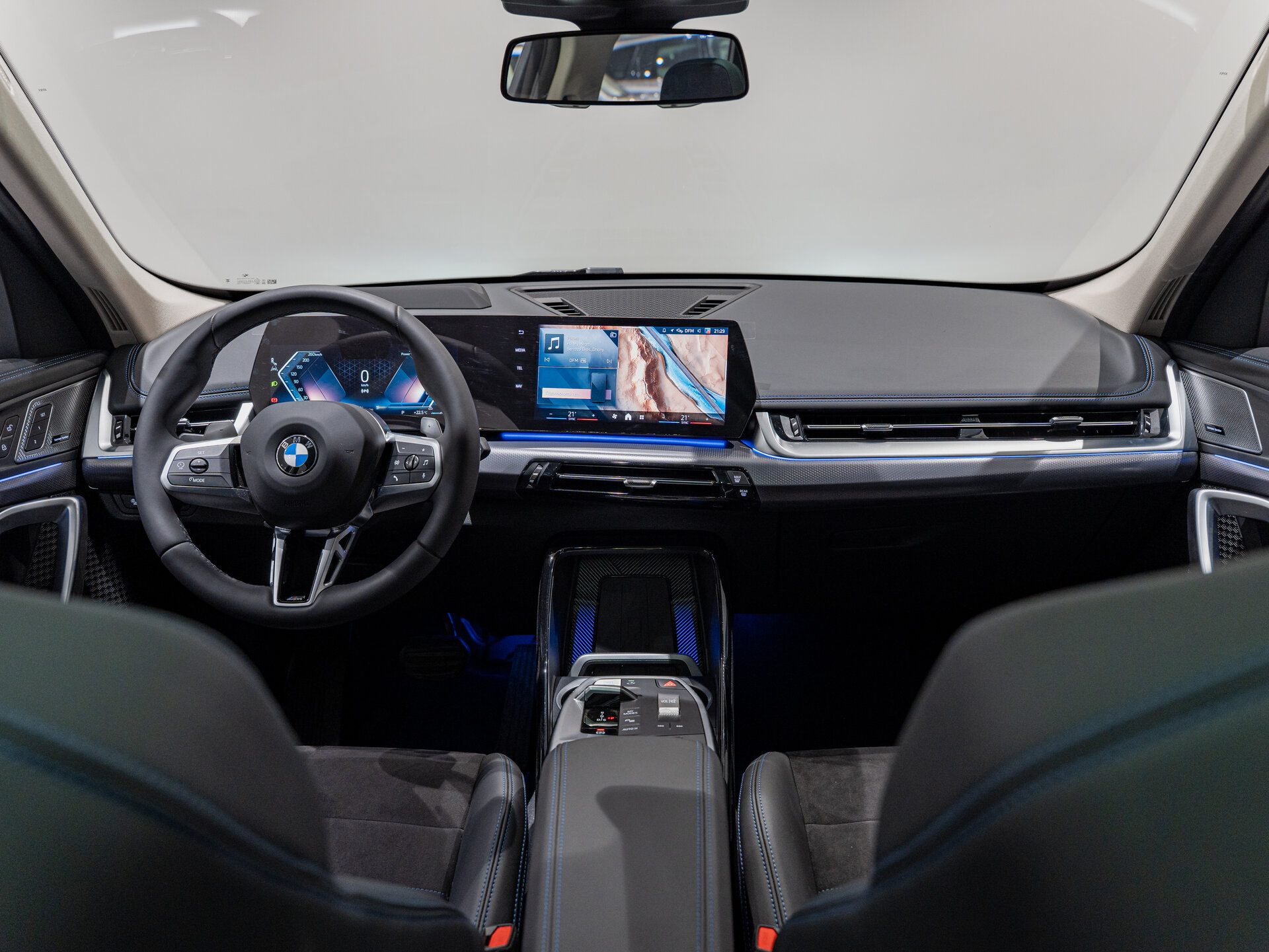 Автомобиль BMW X1 25Li xDrive 2.0 AMT (204 л.с.) 4WD - 12