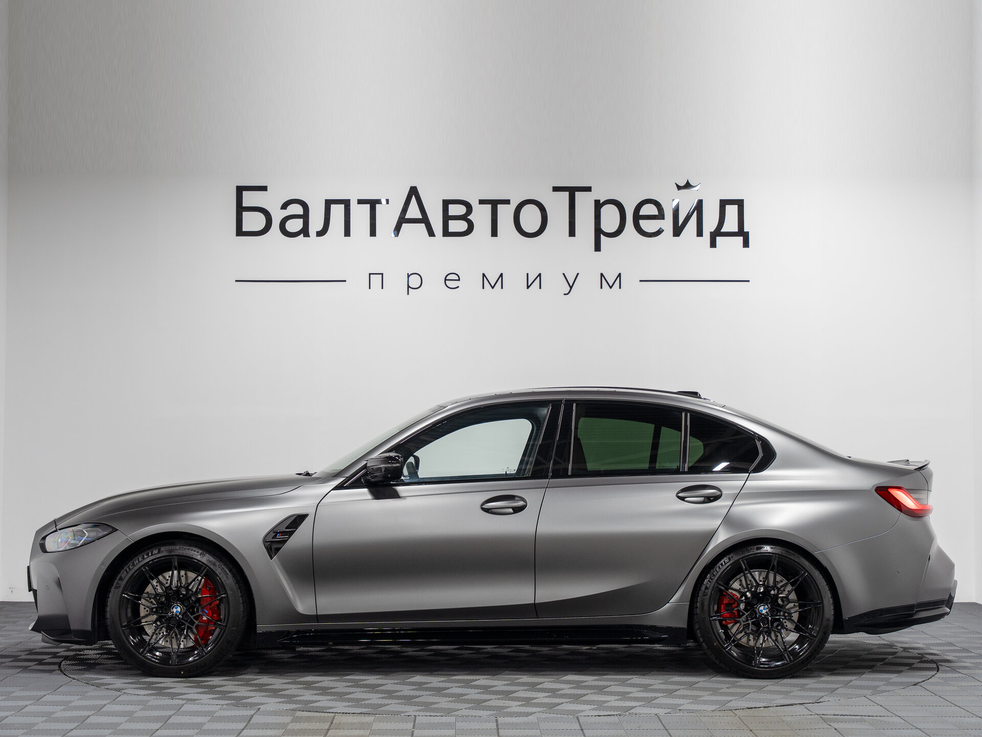 Автомобиль BMW M3 Competition Package 3.0 AT (530 л.с.) 4WD - 12