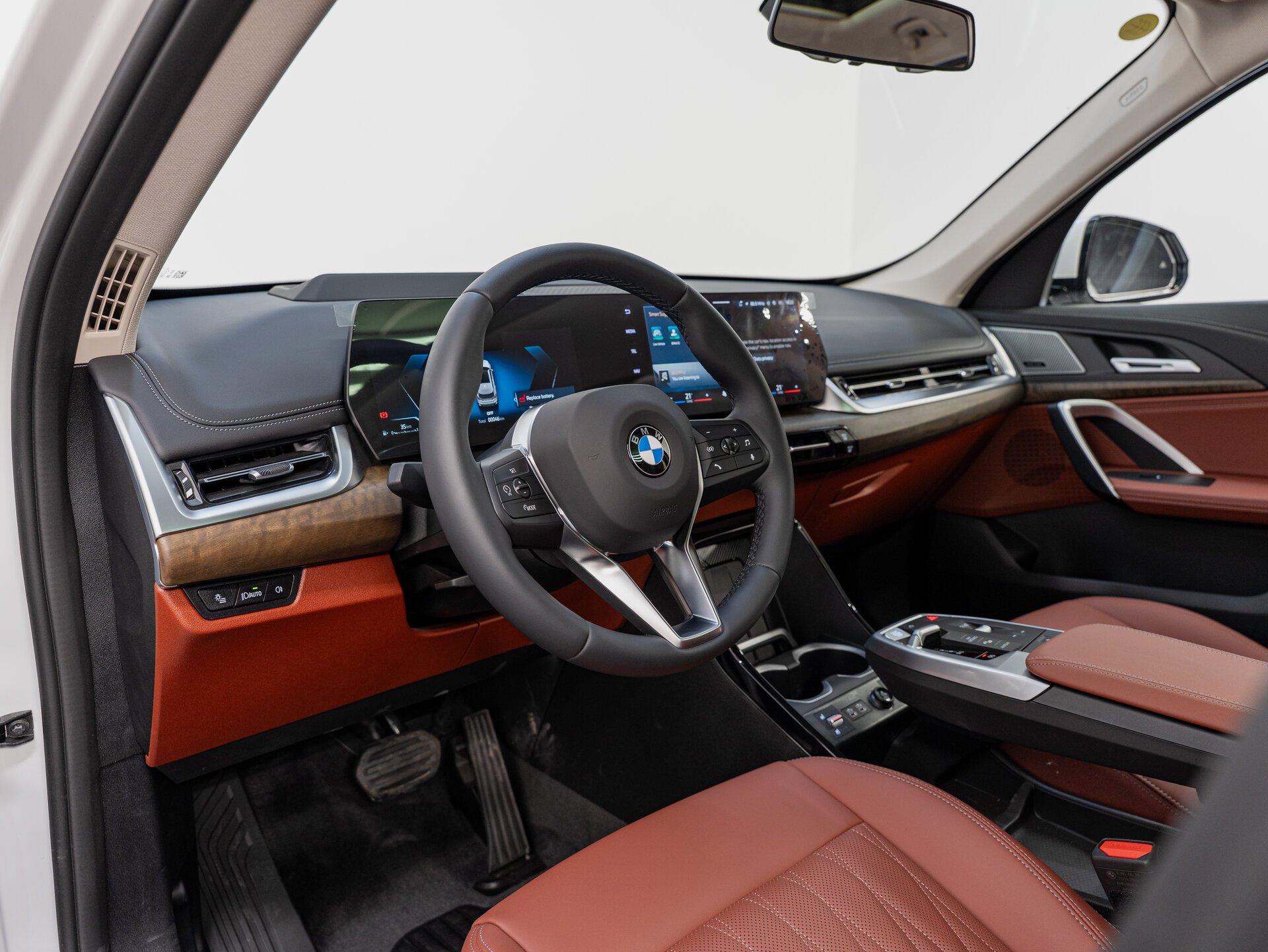 Автомобиль BMW X1 25Li xDrive 2.0 AMT (204 л.с.) 4WD - 9