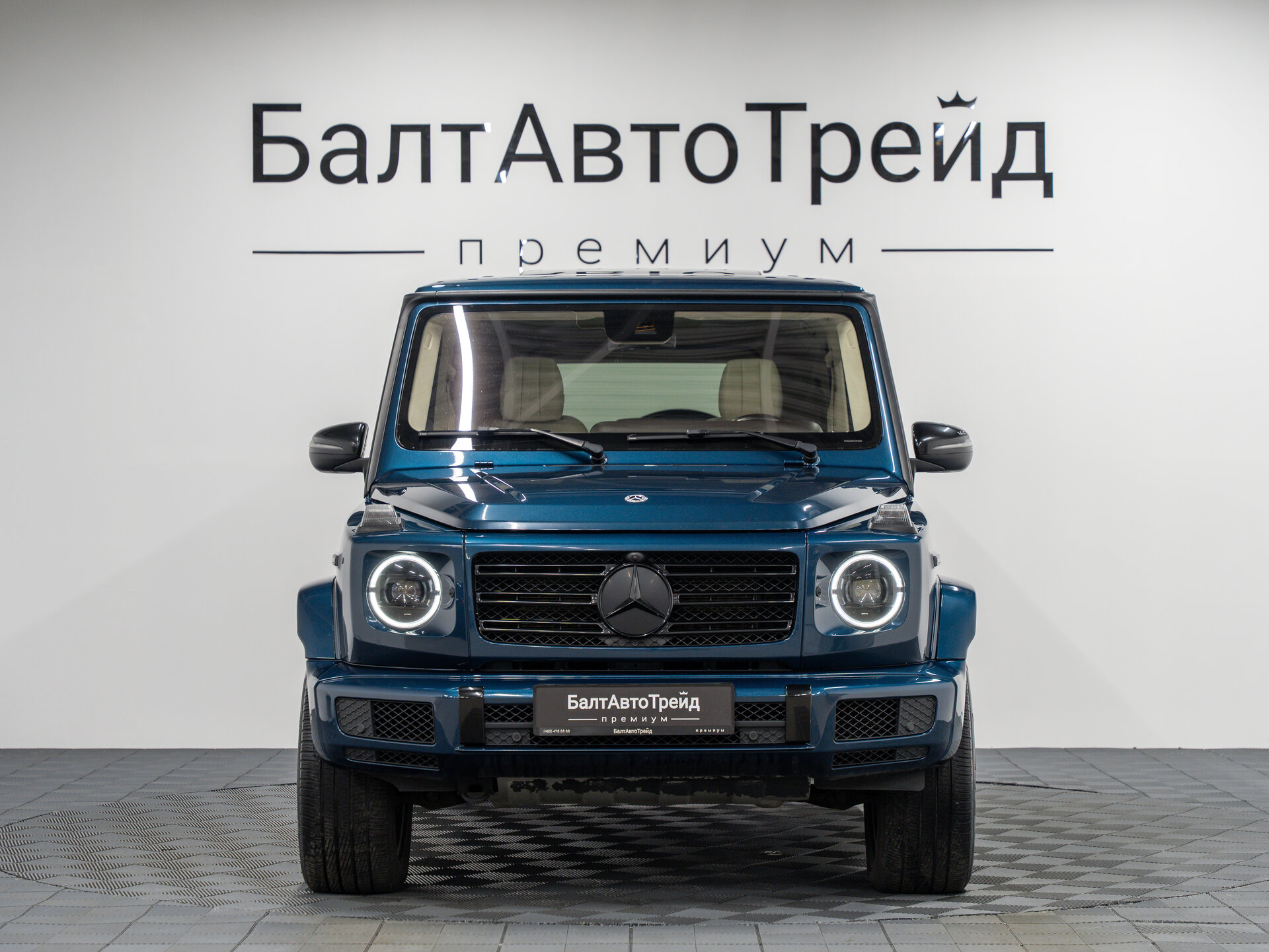 Автомобиль Mercedes-Benz G-Класс 350 d 2.9d AT (249 л.с.) 4WD - 4