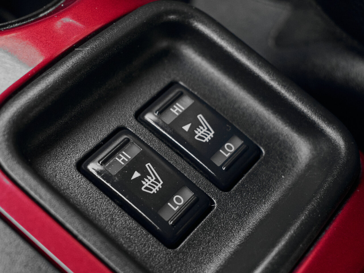 Купить Nissan Juke 1.6 CVT (117 л.с.), 2013 в Екатеренбурге