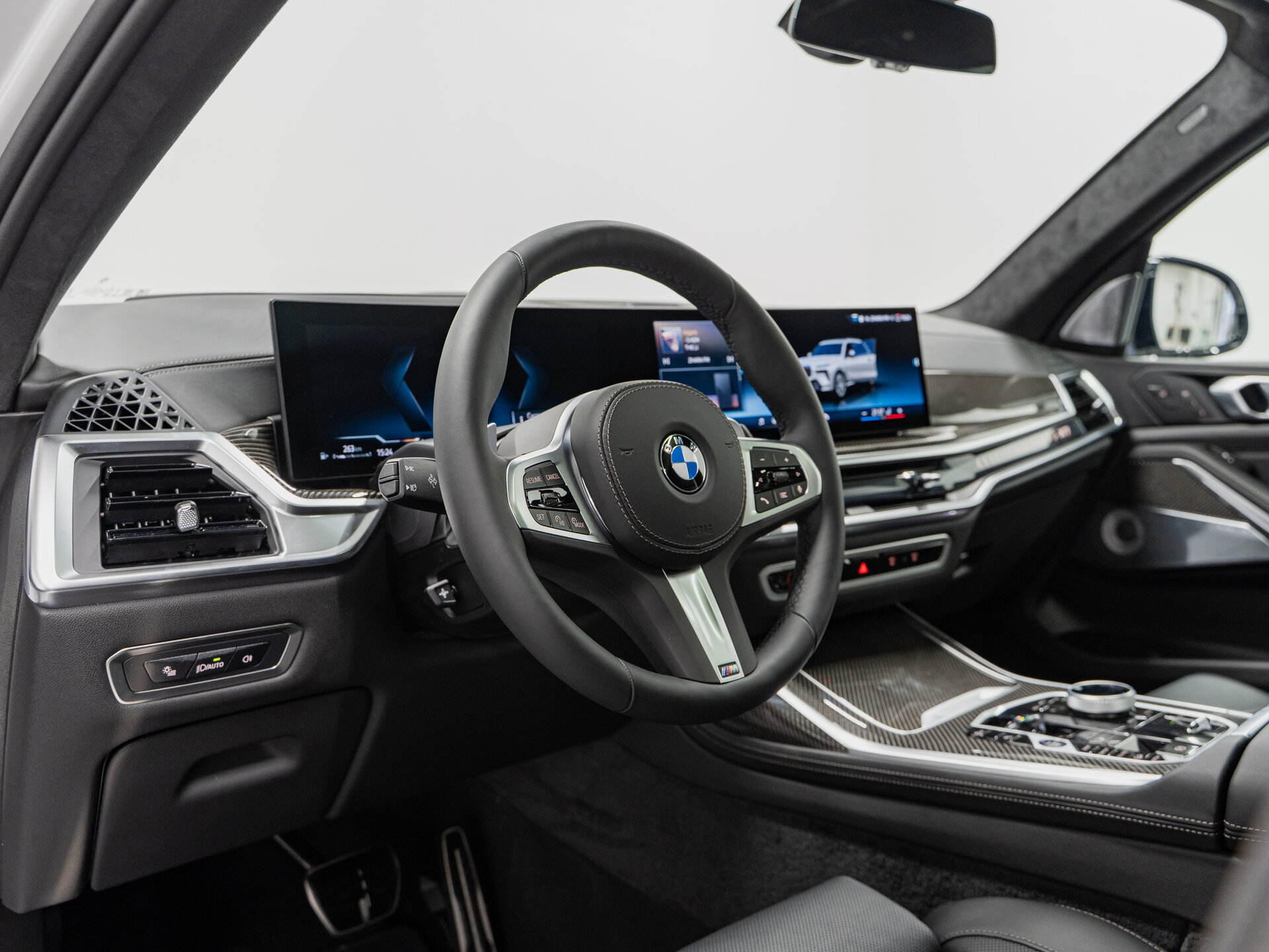 Автомобиль BMW X7 40d 3.0d AT (340 л.с.) 4WD - 12
