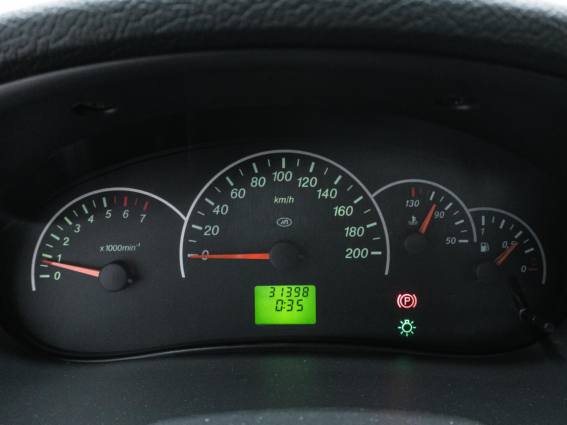 LADA (ВАЗ) Priora 2011 18
