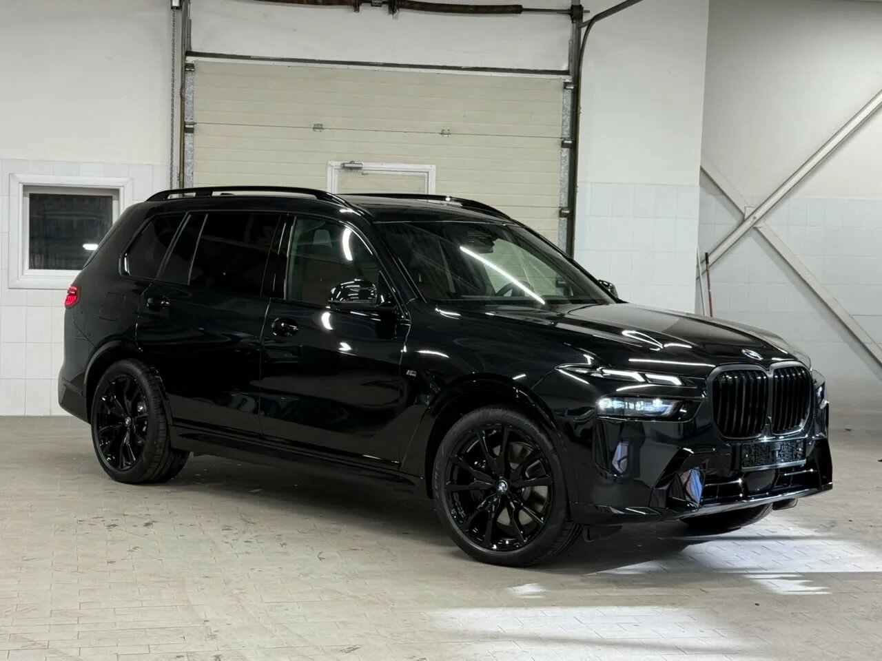 Автомобиль BMW X7 40d 3.0d AT (340 л.с.) 4WD - 2