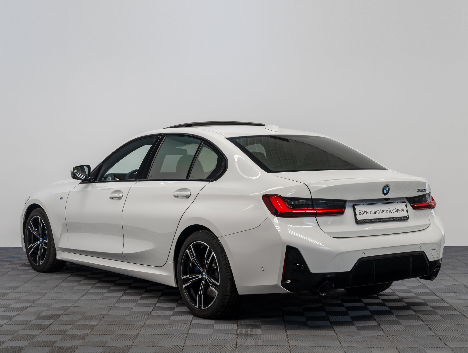 Автомобиль BMW 3 серии 320i 2.0 AT (184 л.с.) - 7