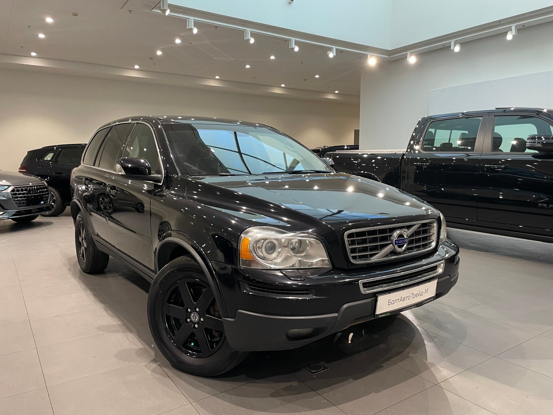 Автомобиль Volvo XC90 2.5 AT (210 л.с.) 4WD - 3