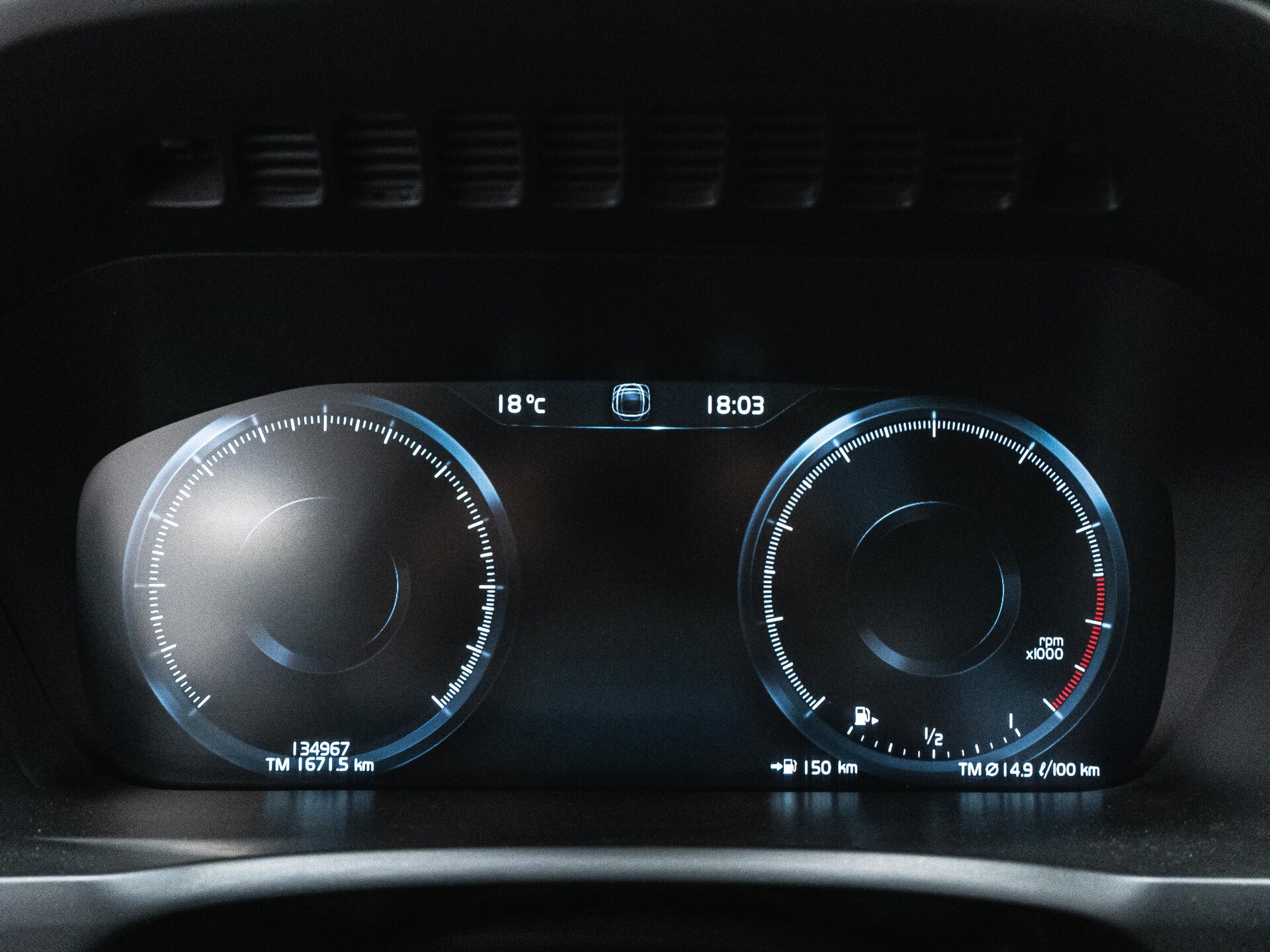 Volvo XC90 2017 20