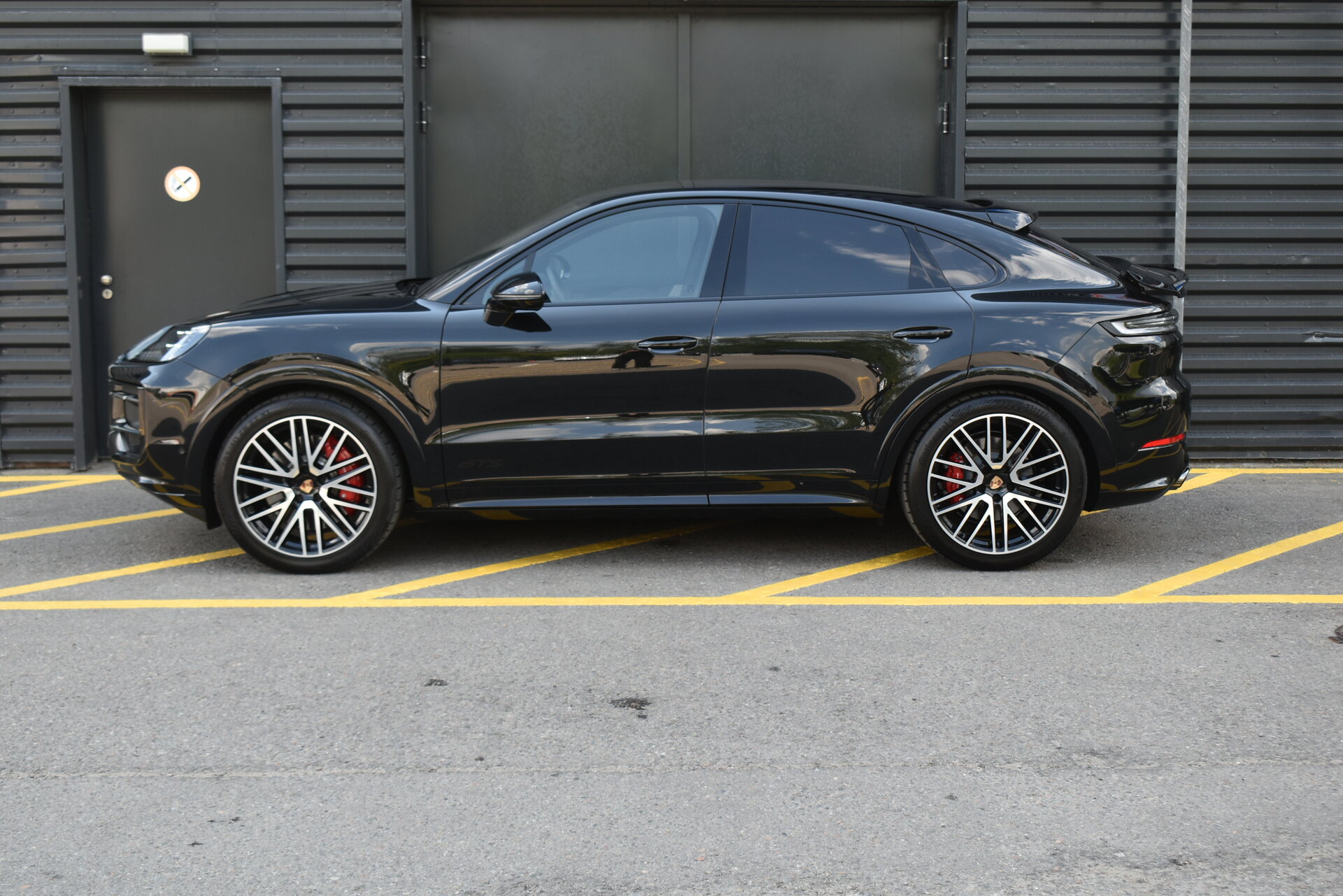 80023178 GTS Coupé 4.0 AT (500 л.с.) 4WD №8