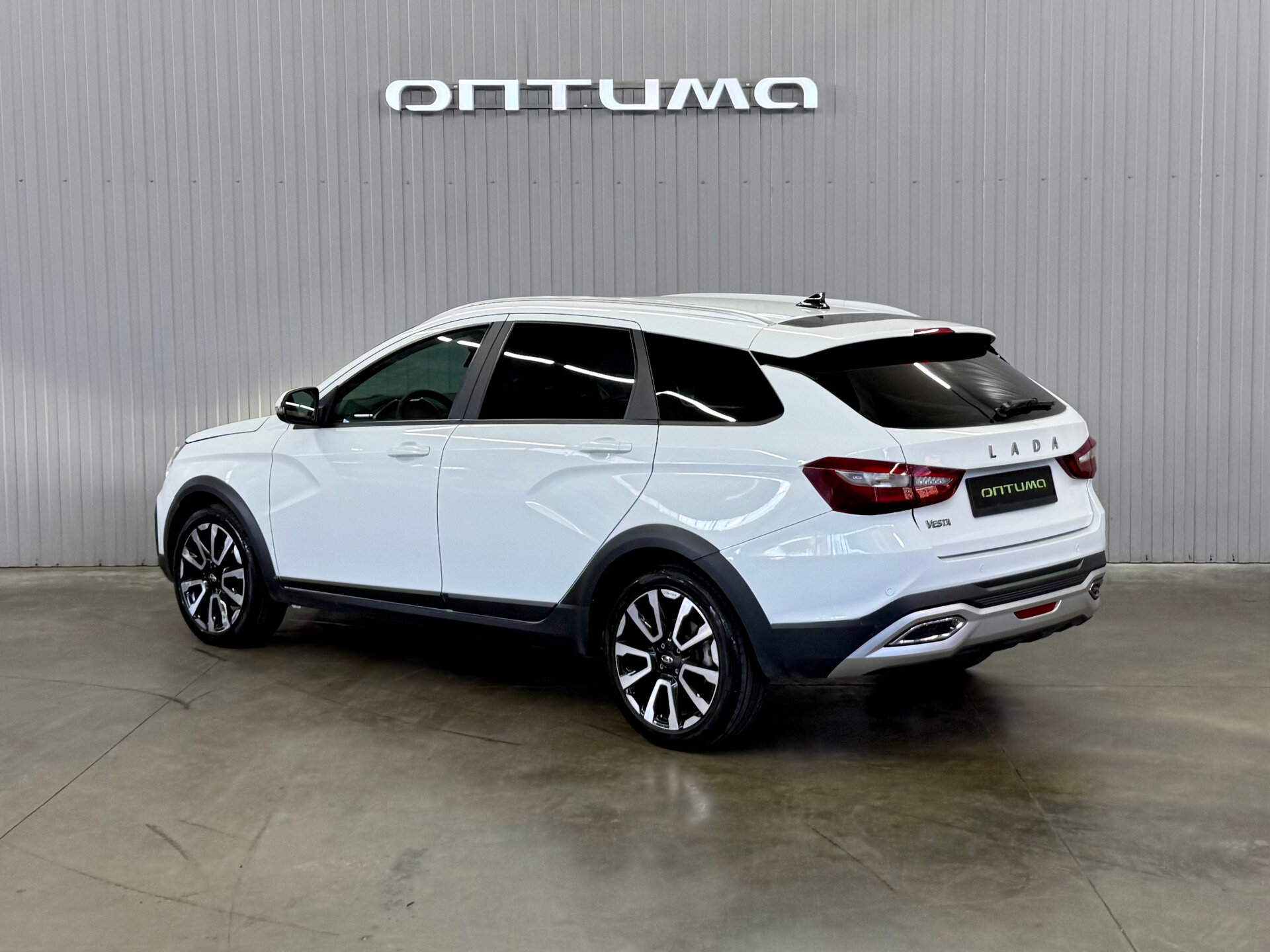 Lada (ВАЗ) Vesta SW Cross 