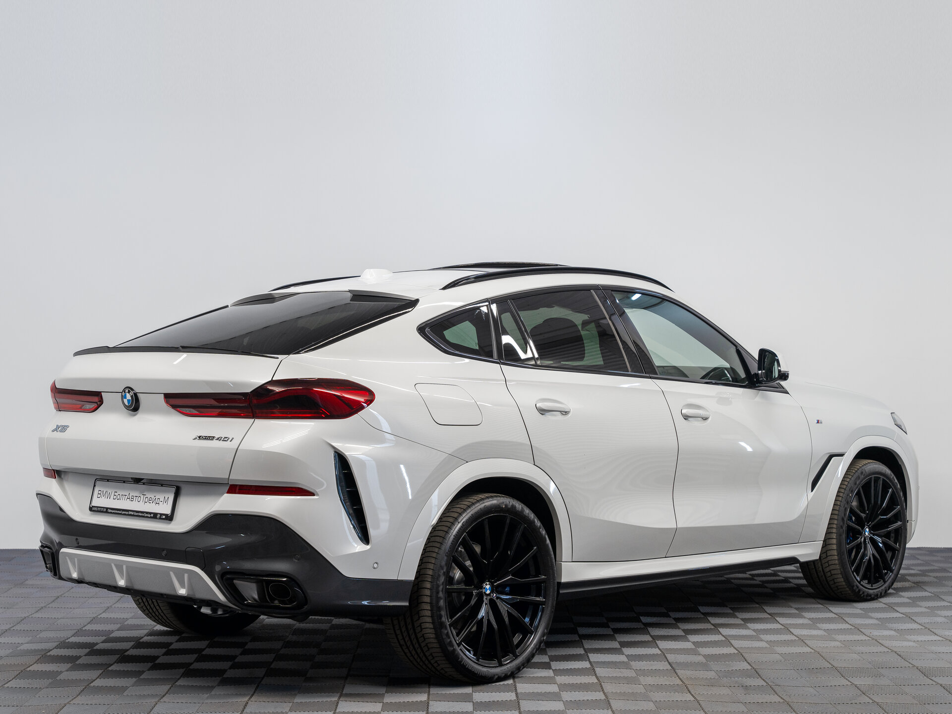 Автомобиль BMW X6 40i 3.0 AT (381 л.с.) 4WD - 5