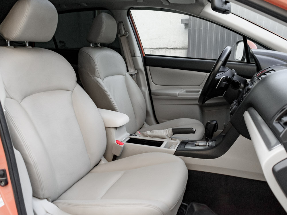 Купить Subaru XV 2.0 CVT (150 л.с.) 4WD, 2012 в Екатеренбурге