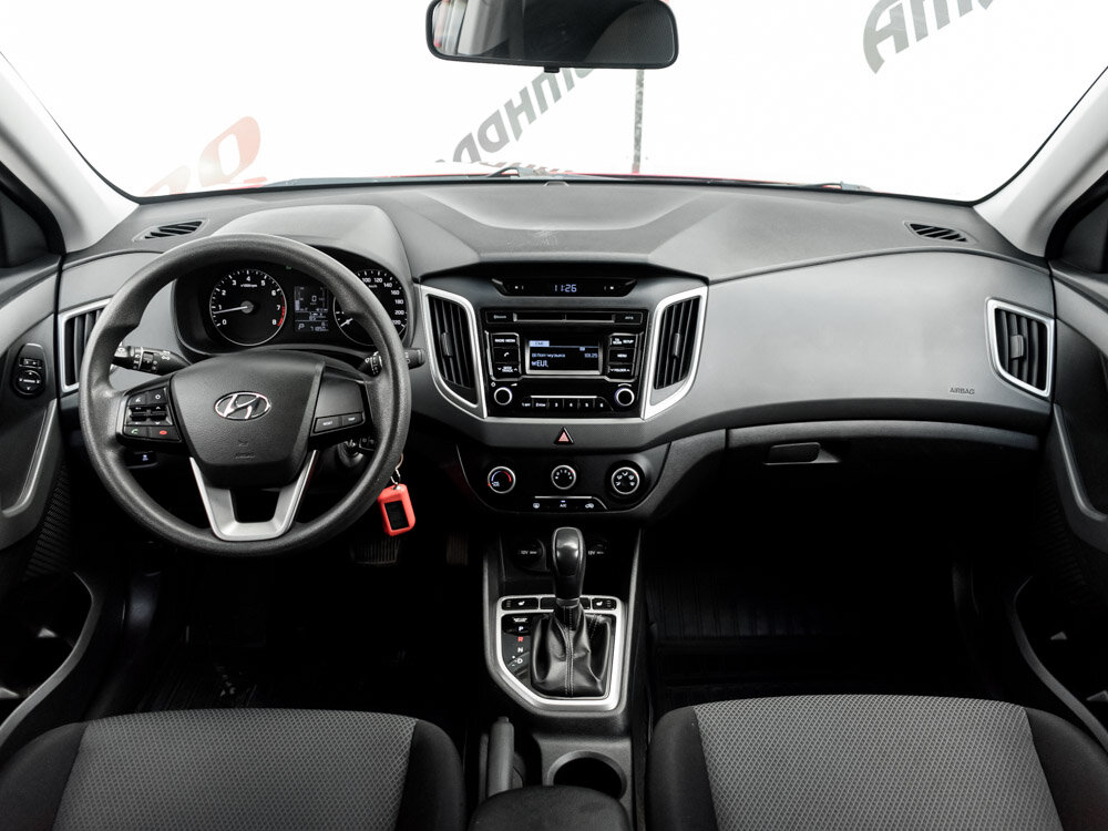 Купить Hyundai Creta 1.6 AT (123 л.с.), 2019 в Екатеренбурге