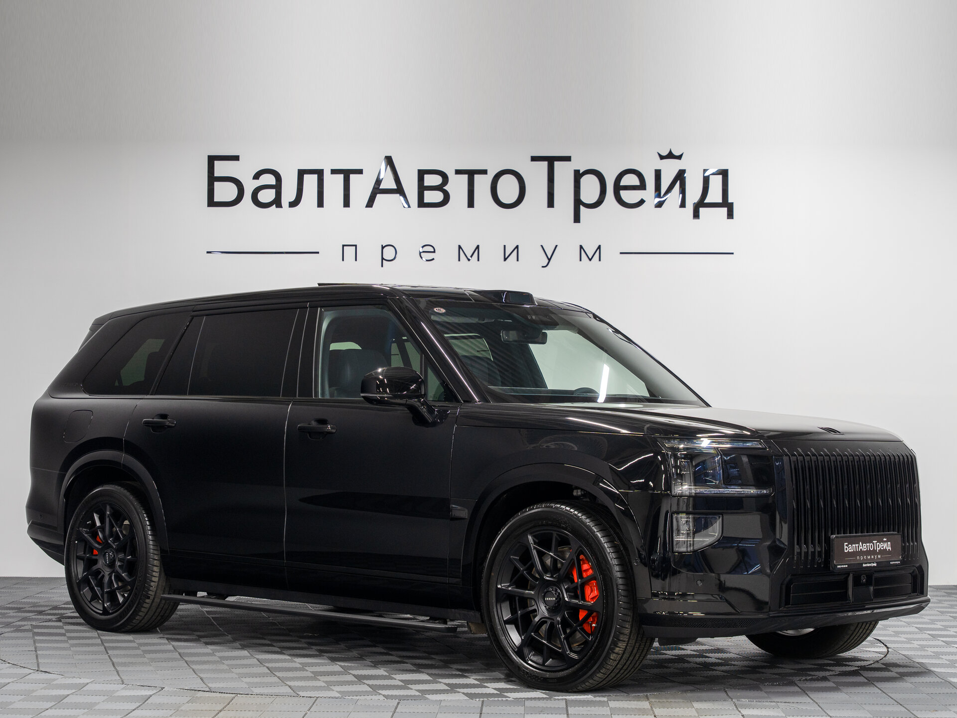 Автомобиль Zeekr 9X 55 kWh (до 3.5 т) 2.0hyb AT (898 л.с.) 4WD - 5