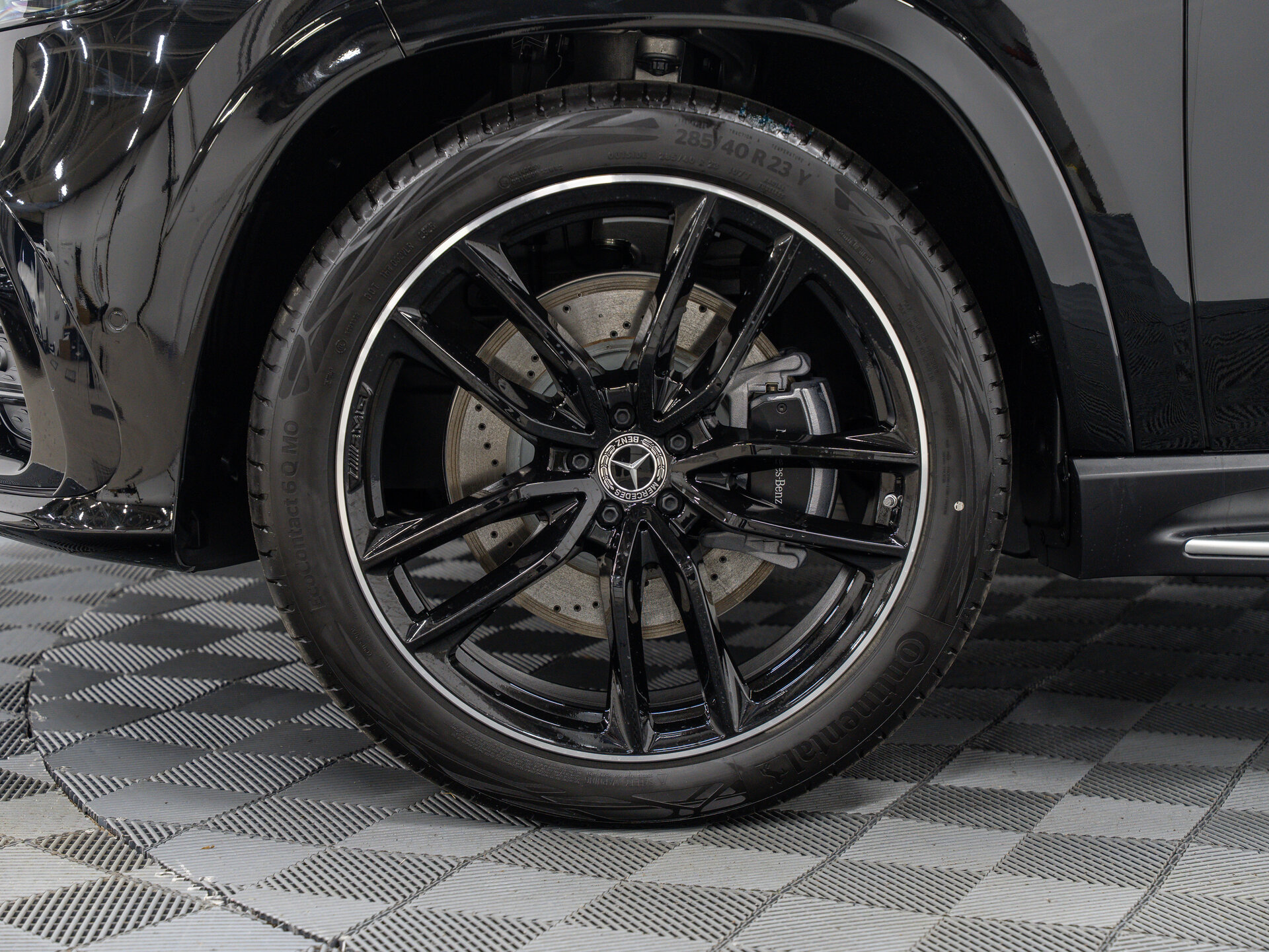 Автомобиль Mercedes-Benz GLS 450 d 3.0d AT (367 л.с.) 4WD - 3