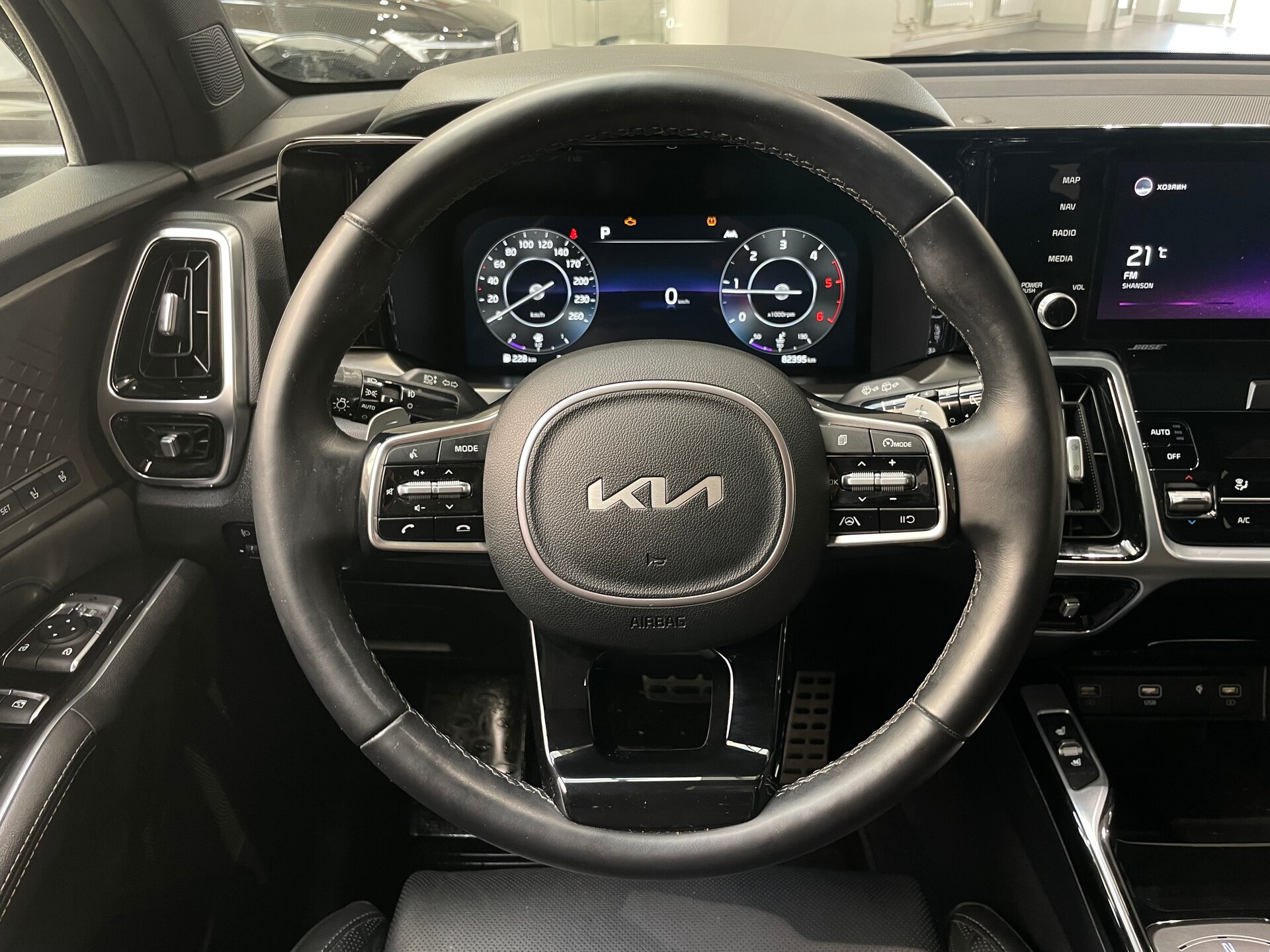 Автомобиль Kia Sorento 2.2d AMT (199 л.с.) 4WD - 17