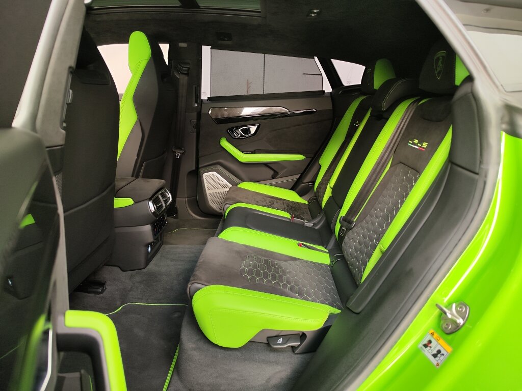 Автомобиль Lamborghini Urus 4.0 AT (650 л.с.) 4WD - 9