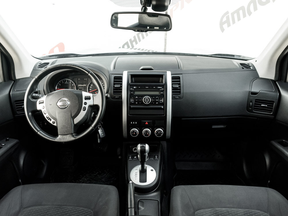 Купить Nissan X-Trail 2.0 CVT (141 л.с.) 4WD, 2011 в Екатеренбурге