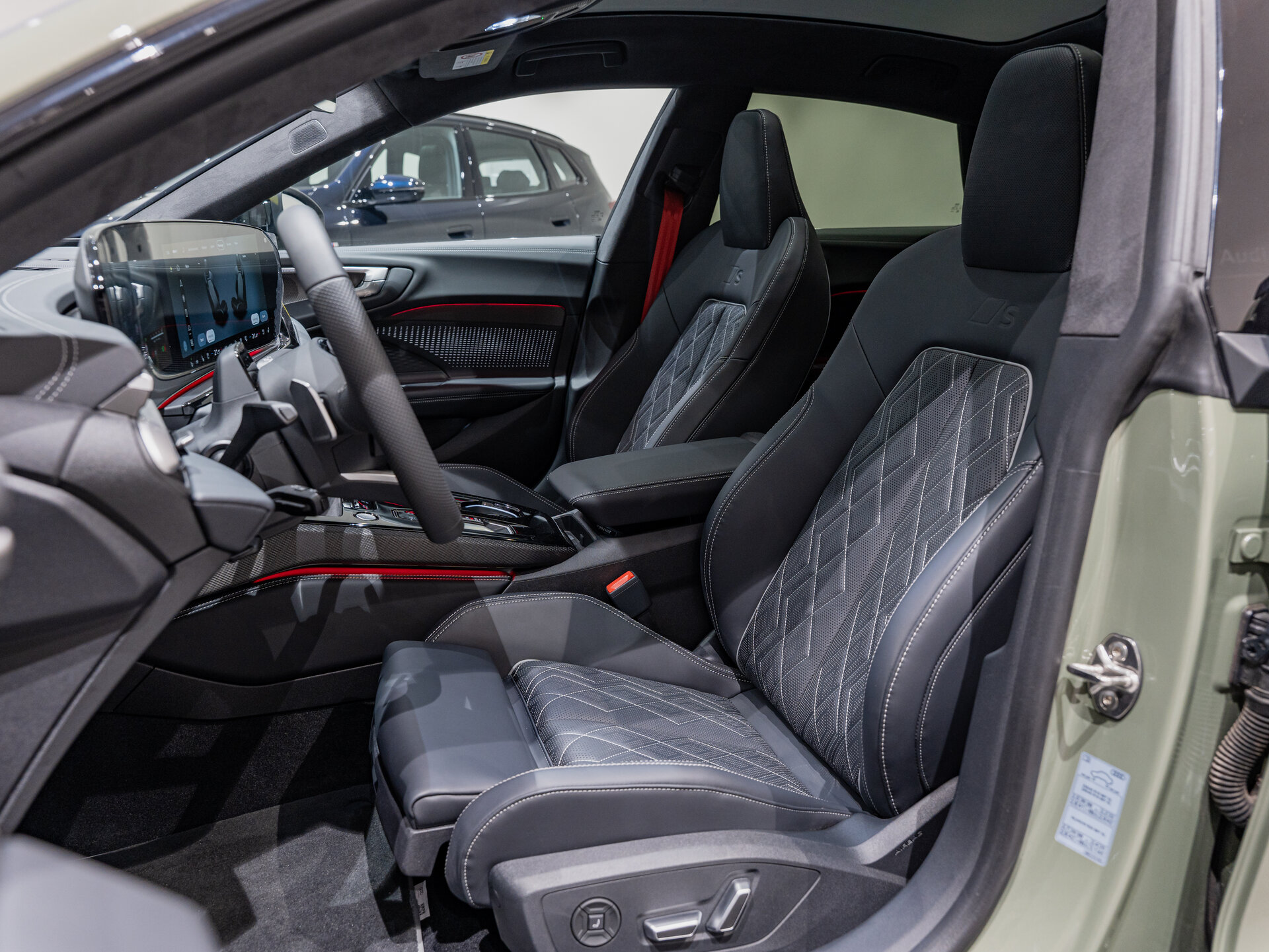 Автомобиль Audi A5 L 2.0 AMT (204 л.с.) 4WD - 20