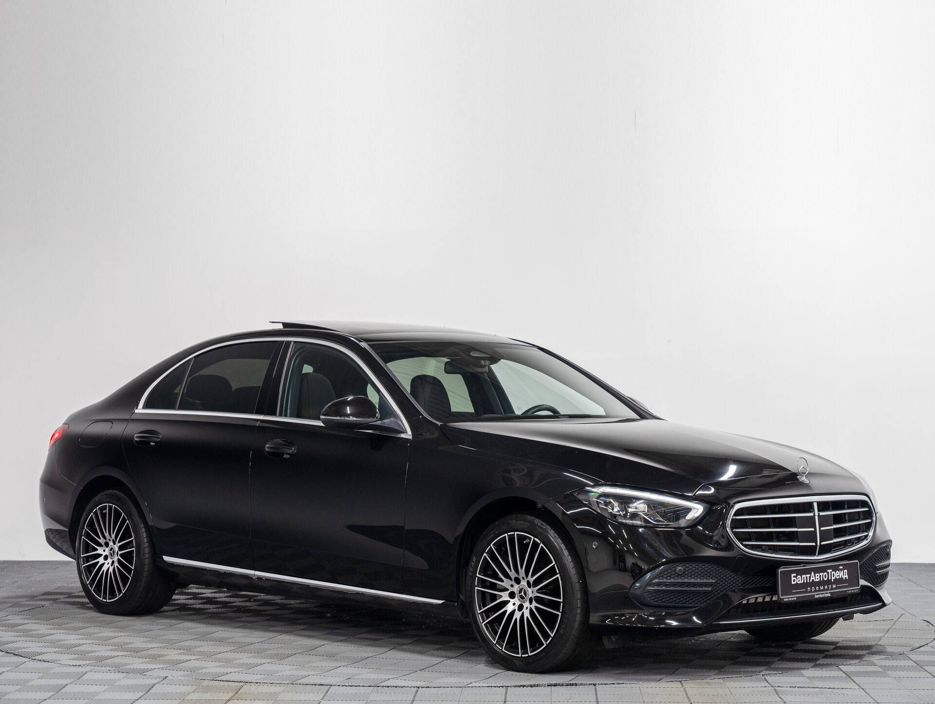 Автомобиль Mercedes-Benz C-Класс 260 L 1.5 AT (204 л.с.) - 5