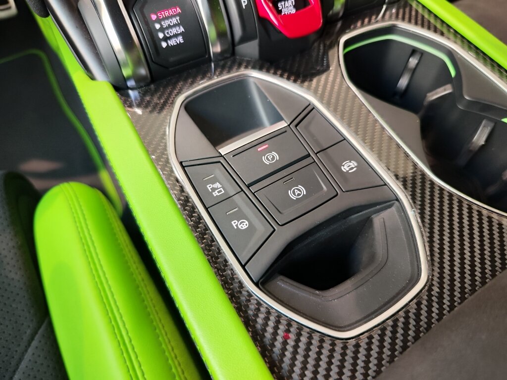 Автомобиль Lamborghini Urus 4.0 AT (650 л.с.) 4WD - 18