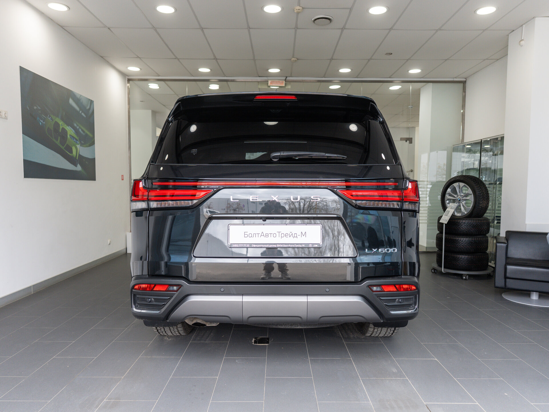 Автомобиль Lexus LX 600 3.4 AT (415 л.с.) 4WD - 5