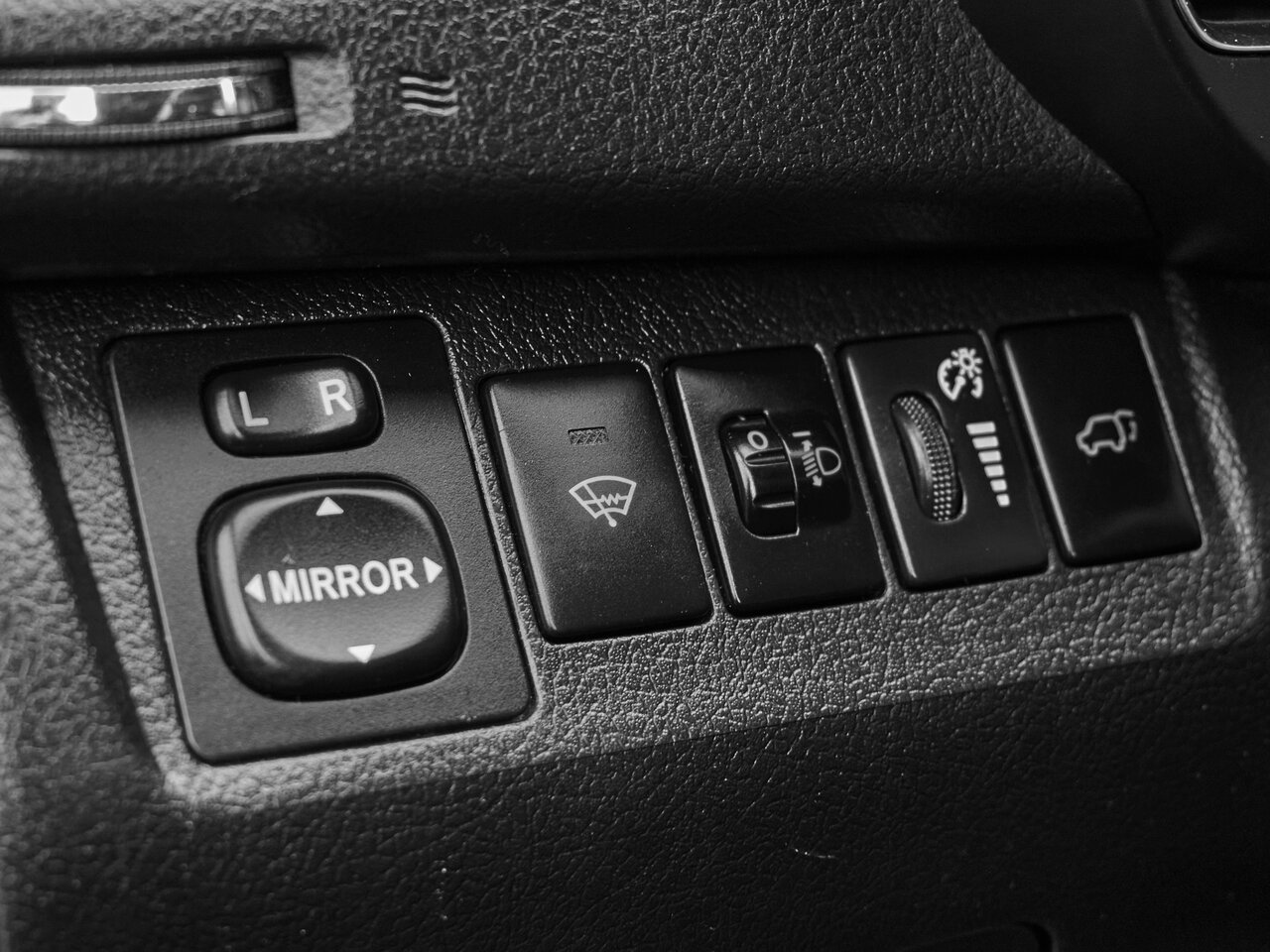 Купить Toyota Highlander 3.5 AT (273 л.с.) 4WD, 2013 в Екатеренбурге