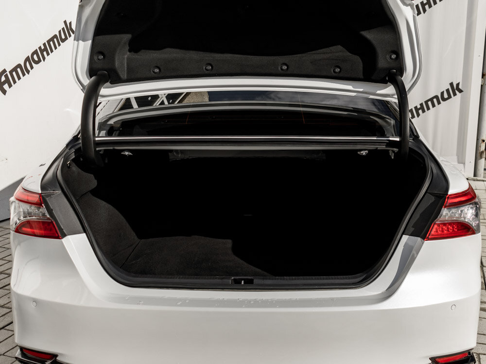 Купить Toyota Camry 3.5 AT (249 л.с.), 2022 в Екатеренбурге