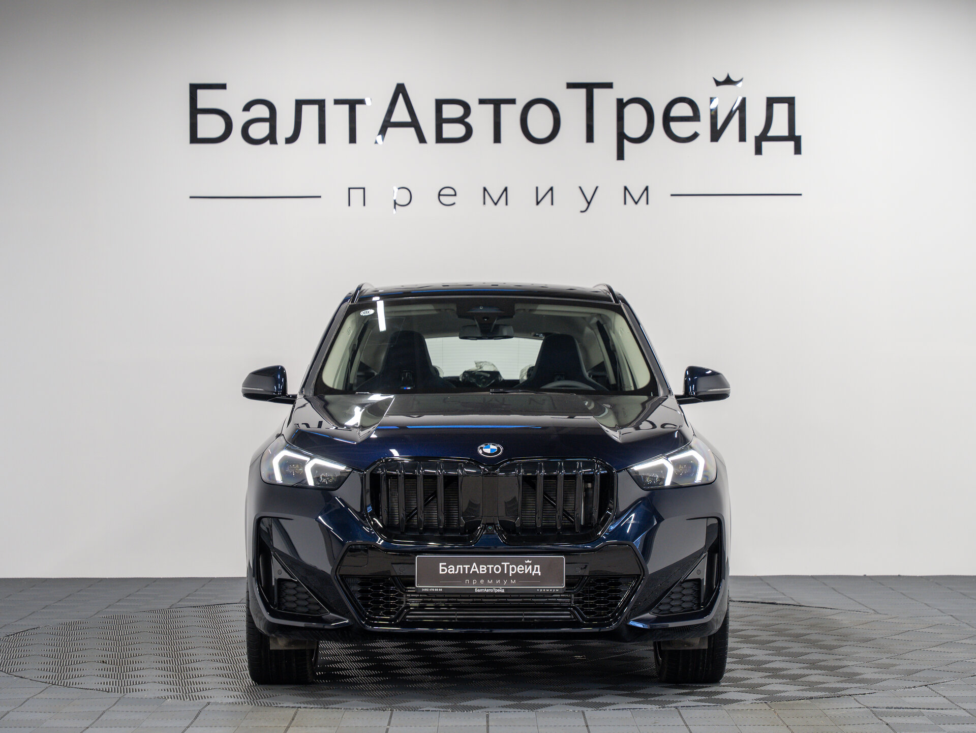 Автомобиль BMW X1 25Li xDrive 2.0 AMT (204 л.с.) 4WD - 4