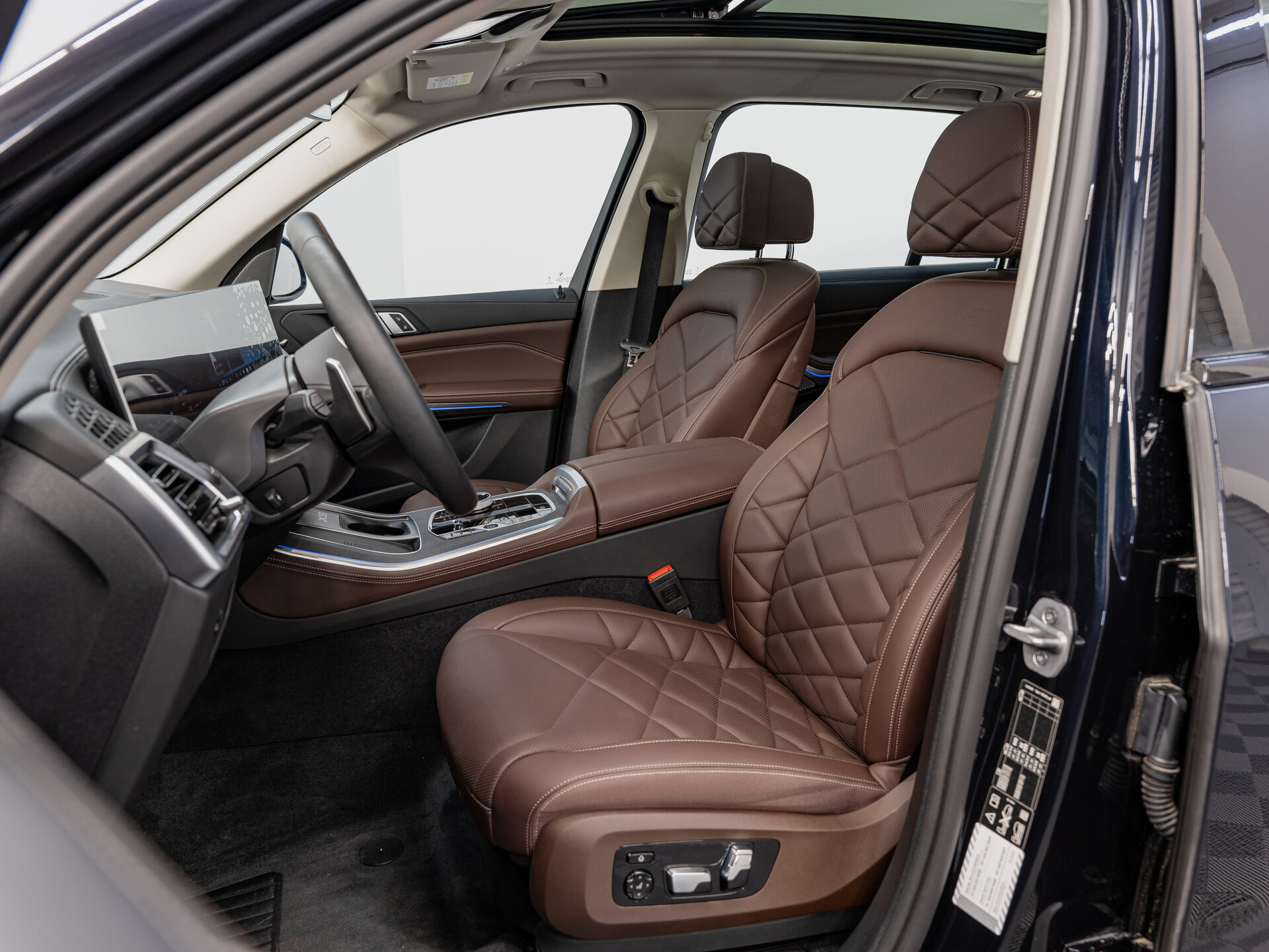Автомобиль BMW X5 30Li 2.0 AT (258 л.с.) 4WD - 17