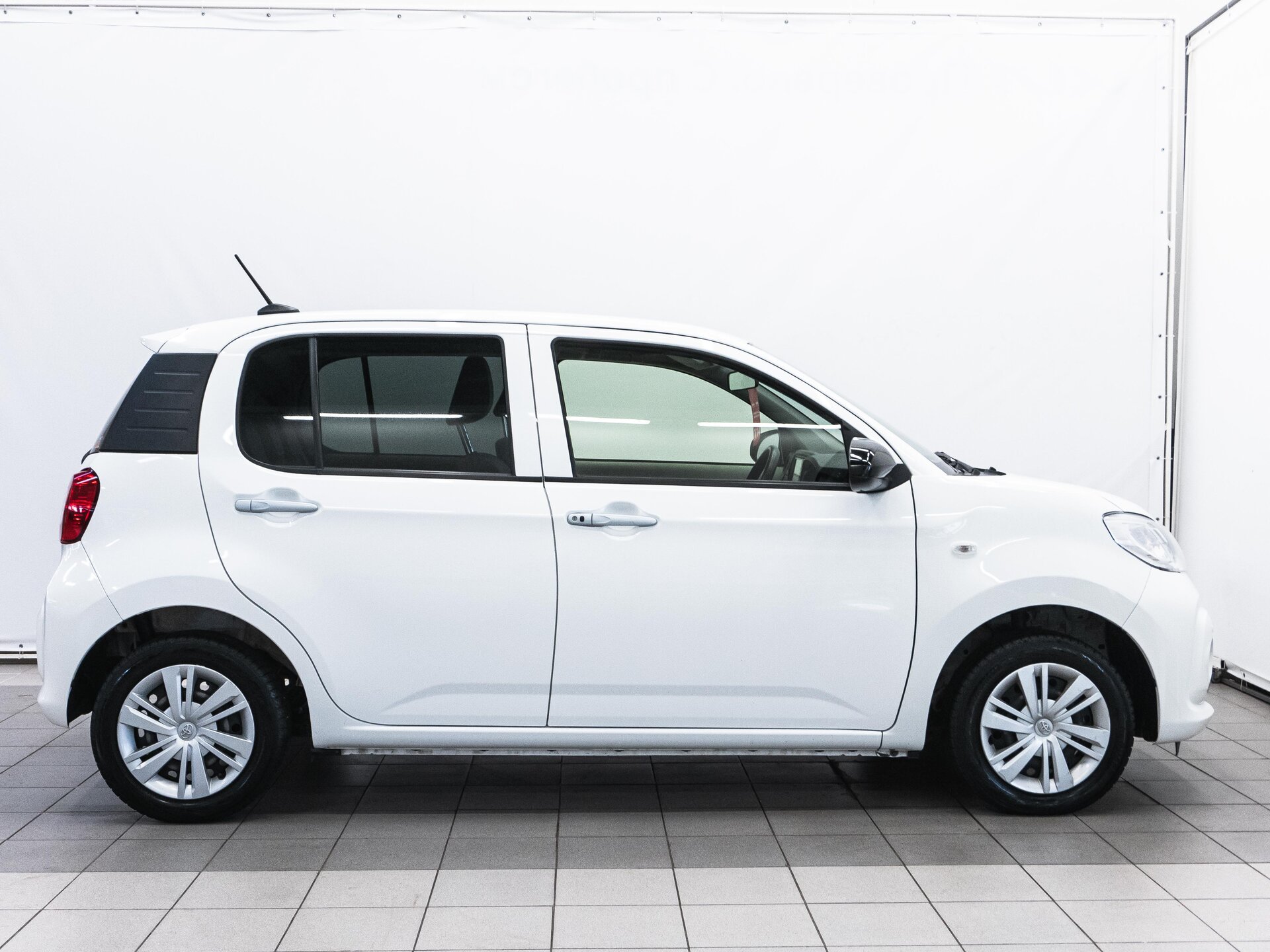 Toyota Passo 2021 6