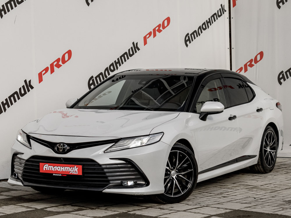 Купить Toyota Camry 3.5 AT (249 л.с.), 2022 в Екатеренбурге