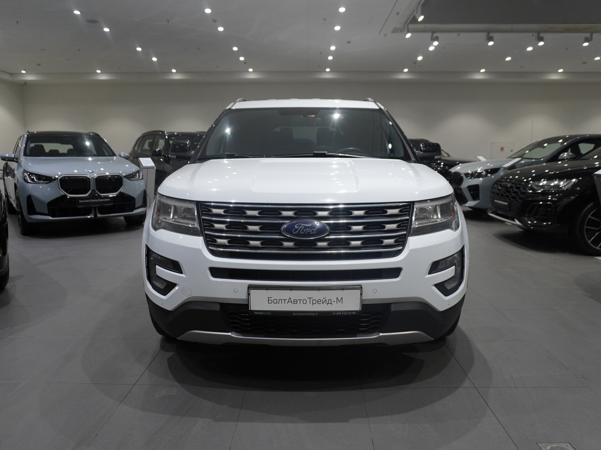 Автомобиль Ford Explorer 3.5 AT (249 л.с.) 4WD - 2